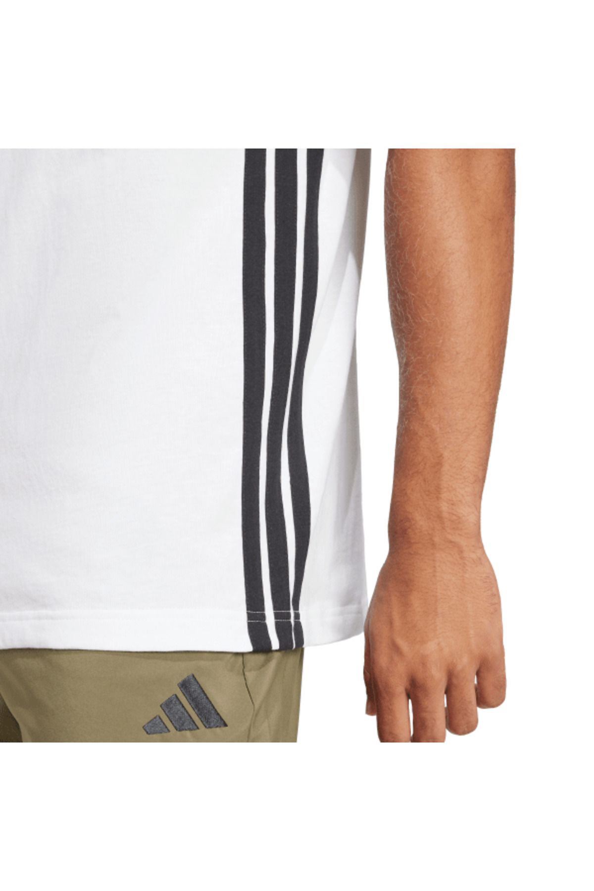 adidas-Koszulka z krótkim rękawem Essentials 3-Stripes Single Jersey 5