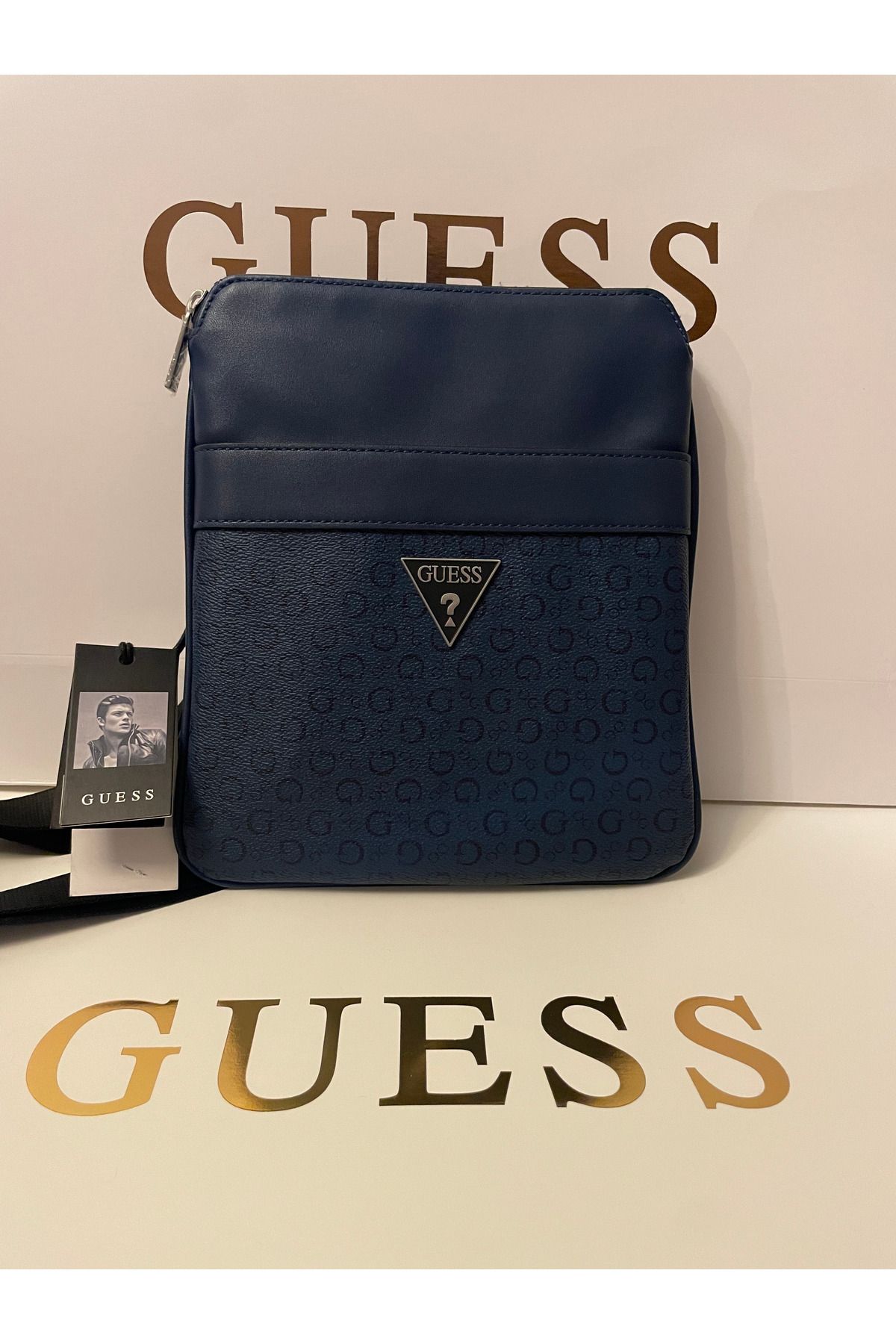 Guess ERKEK ASKILI ÇANTA