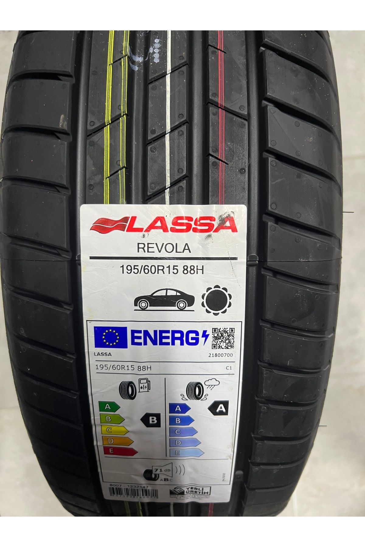 Lassa / 195/60R15 REVOLA 2024 YAZ LASTİĞİ