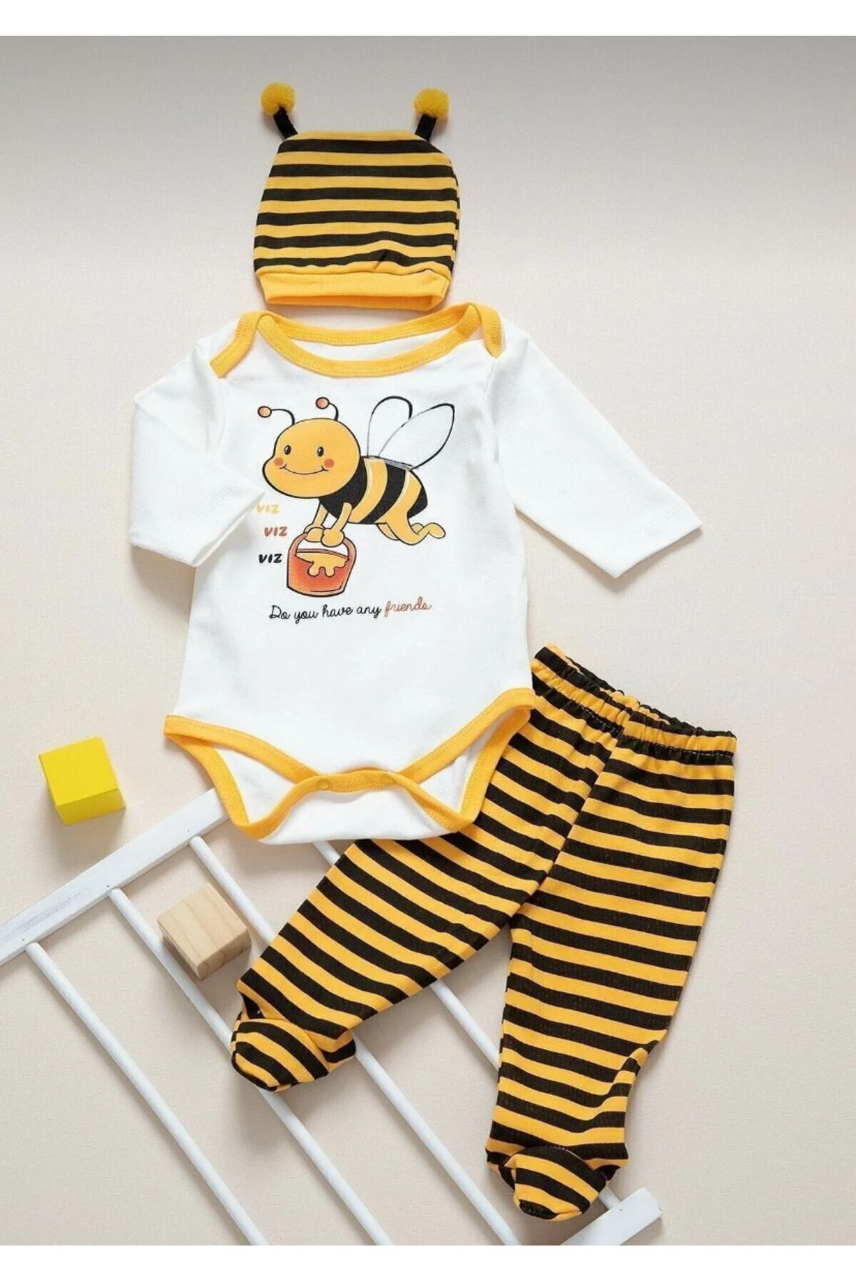 BAMBİŞKO Unisex Arı Zıbın Takımı Şapka 0-3 3-6 Ay