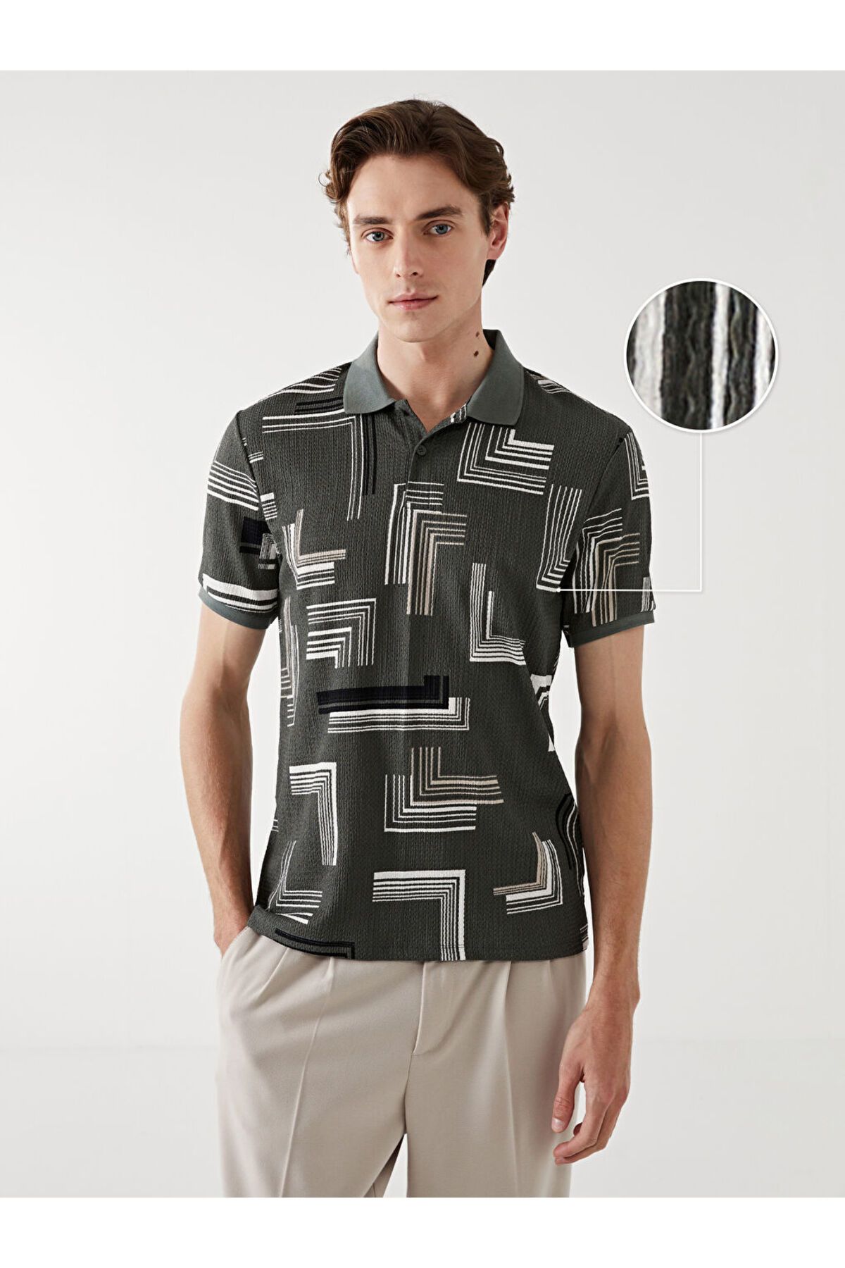 LC Waikiki Yeni Sezon Polo Yaka Kisa Kollu Desenli Erkek Tisort - S5FF69Z8