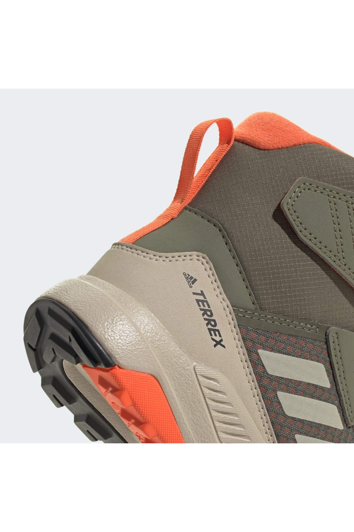 کفش های فضای باز سبز مردانه و زنانه HIGH COLD.RDY پیاده روی adidas
