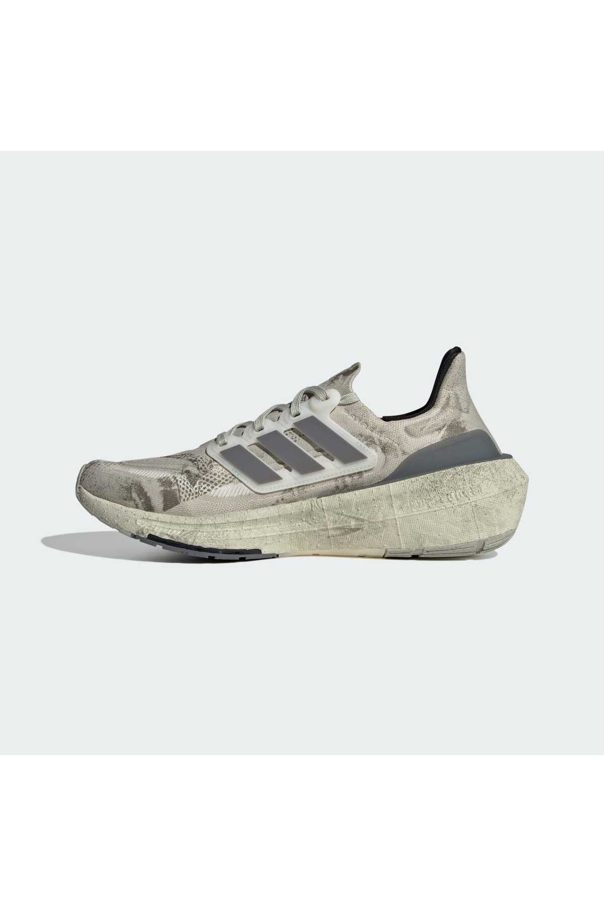 کفش دو و تمرین خاکستری مردانه زنانه Ultraboost Light Running Shoe I5978 adidas