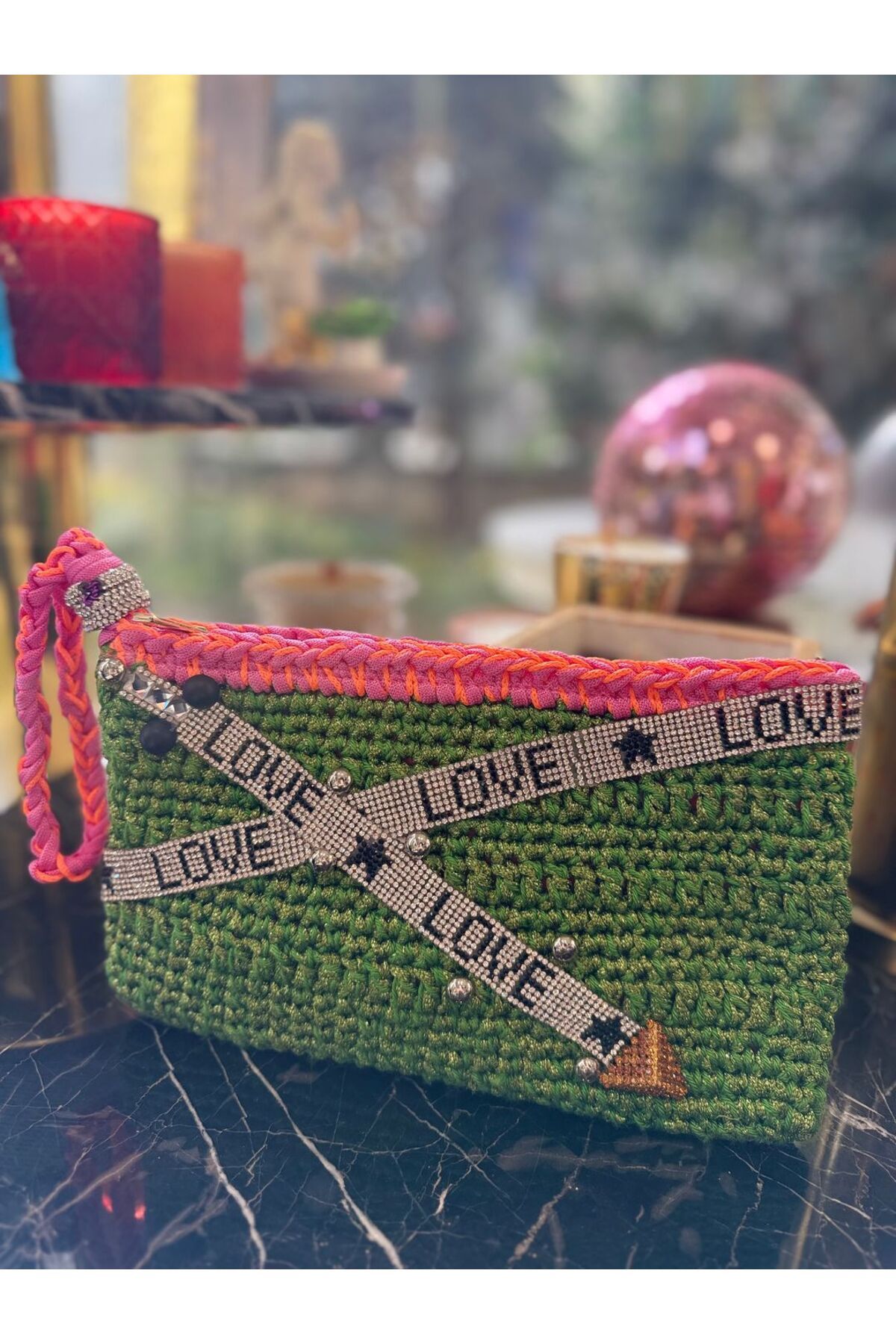 Home Özel Tasarım Yazılı Yeşil Detaylı Clutch