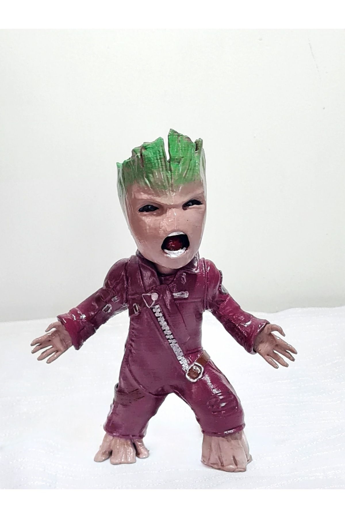 eselya 3d Angry Grood Figürü / Marvel Comics/ Galaksinin Koruyucuları Groot /17cm