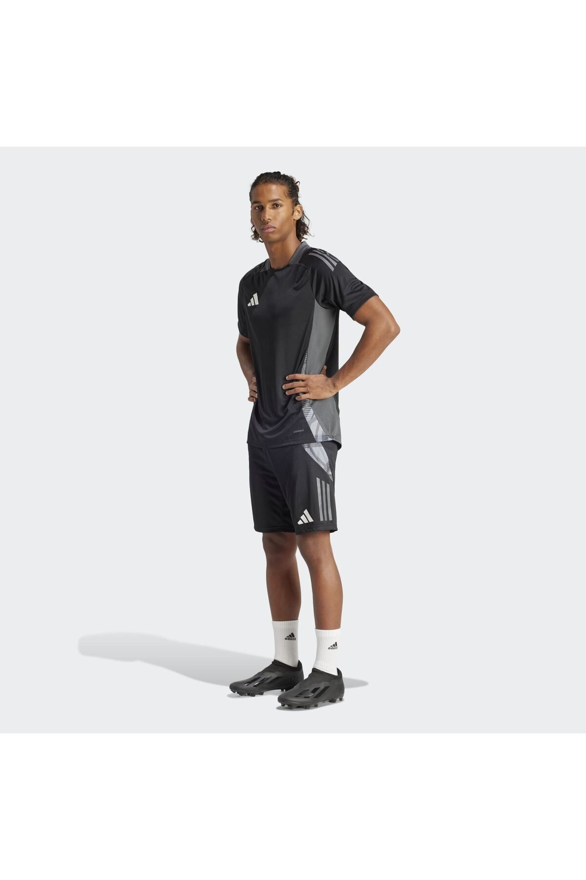 شورت ورزشی مشکی مردانه کفش های C TR SHO adidas