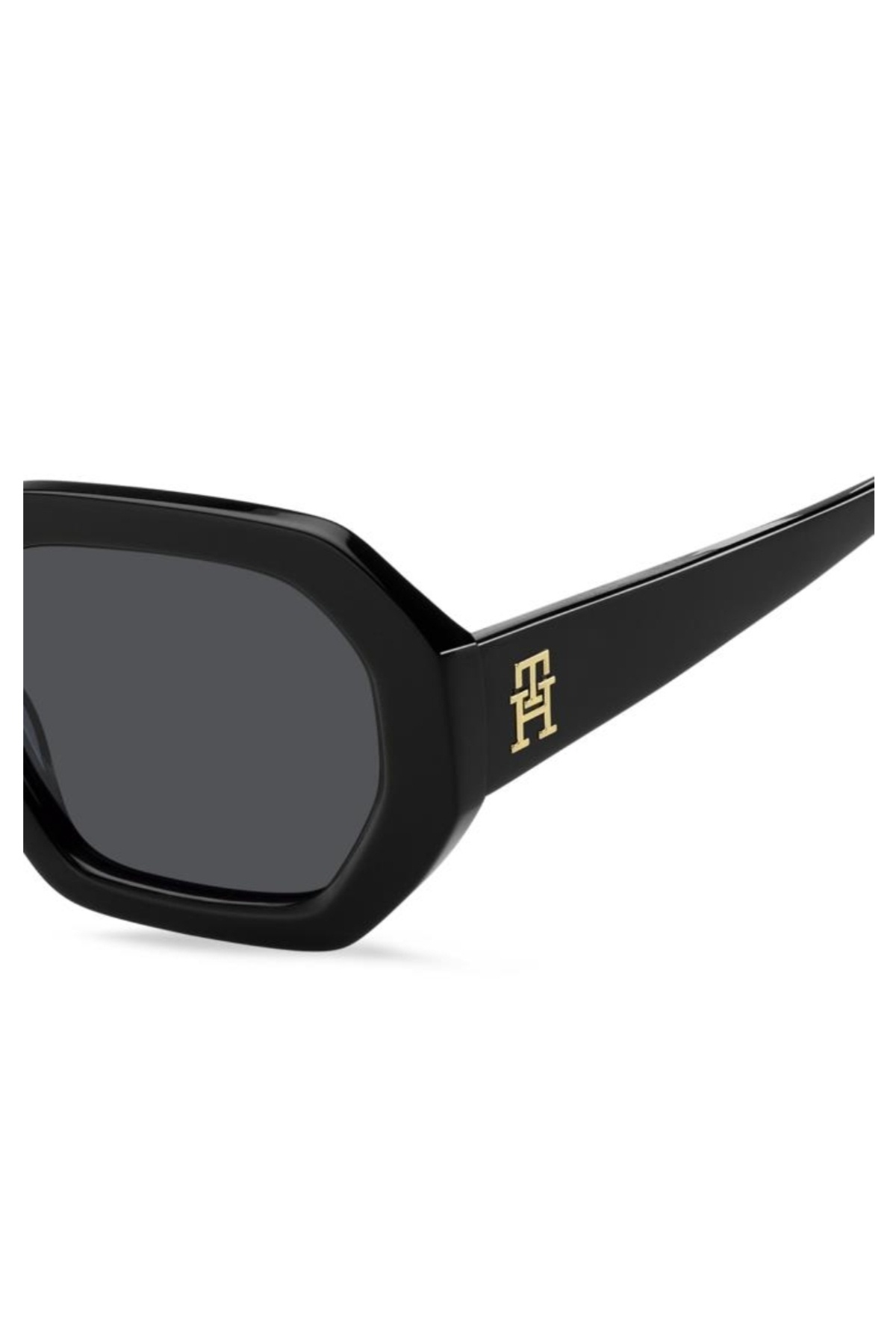 تامی هیلفیگر عینک آفتابی تامی هیلفگر طرح چندضلعی گوشه‌دار
