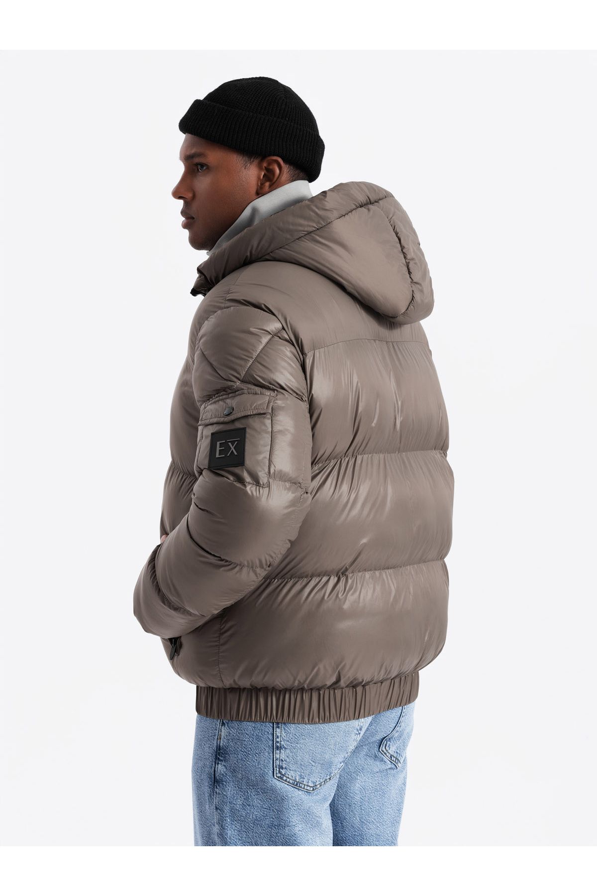 OMBRE-Ζεστό ανδρικό puffer jacket με βελονιές - σκούρο μπεζ V3 OM-JAHP-0207 L 6