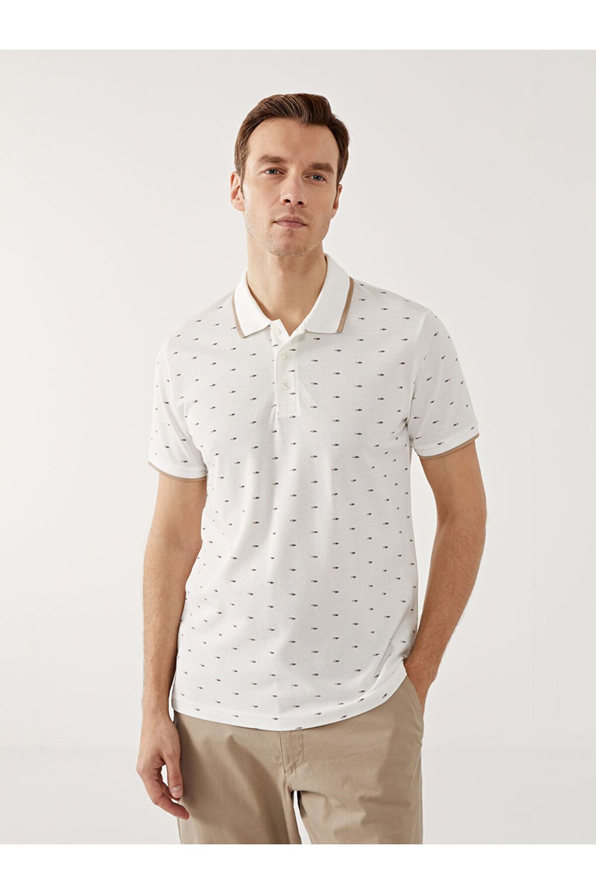LC Waikiki Polo Yaka Kısa Kollu Desenli Pike Erkek Tişört