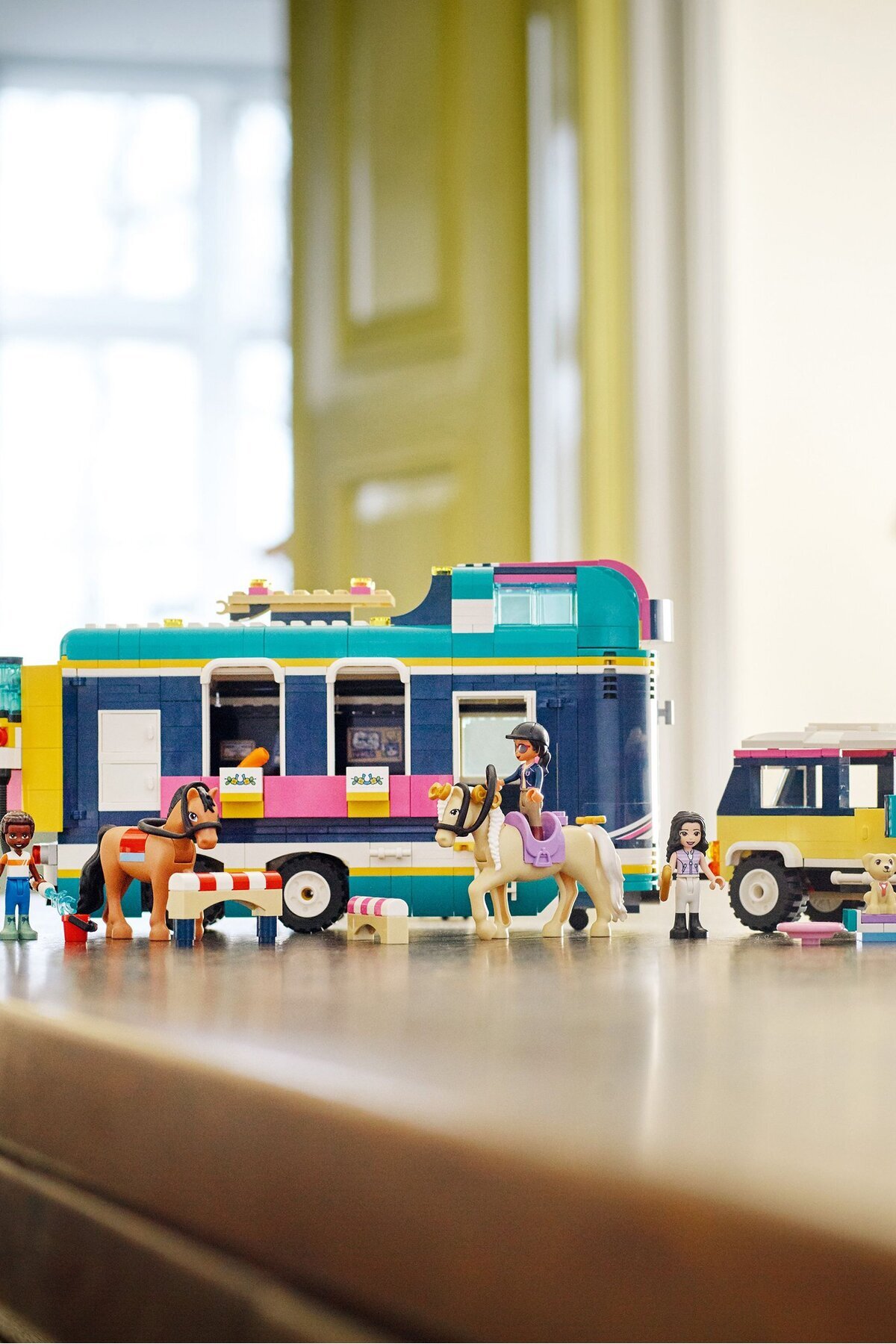 کیت مونتاژ تریلر نمایش اسب فرندز ۴۱۷۲۲، ۹۸۹ قطعه