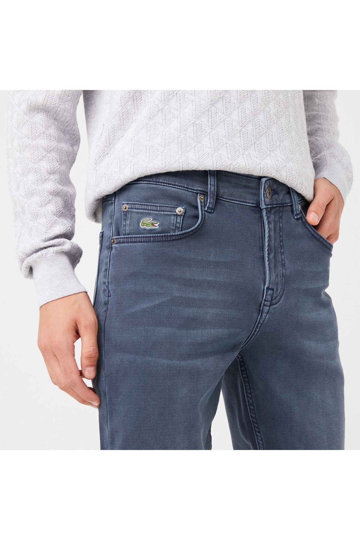 شلوار خاکستری مردانه جین باریک و مدل تیره Lacoste