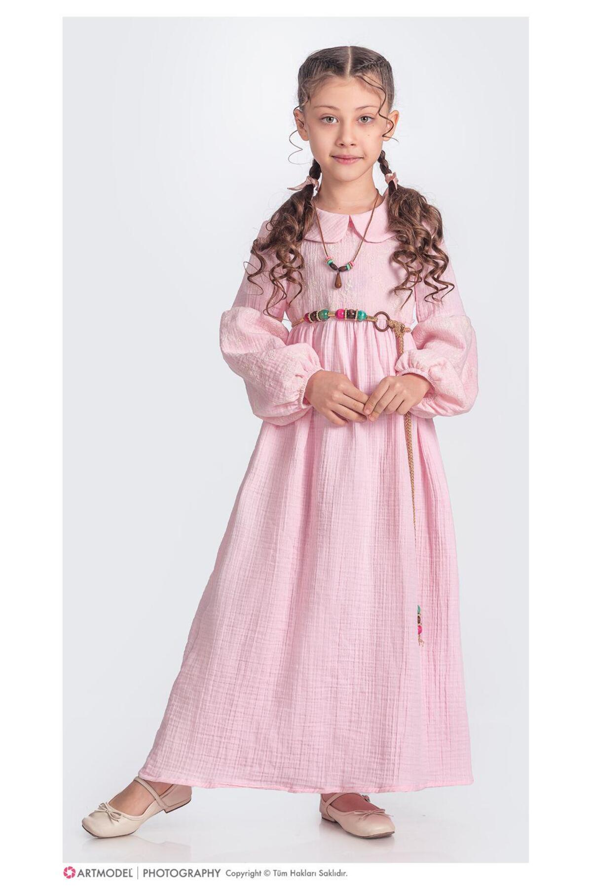 Sare Çocuk Giyim Kız Çocuk Pembe Uzun Kol Muslin Tesettür Elbise +(kemer- kolye)