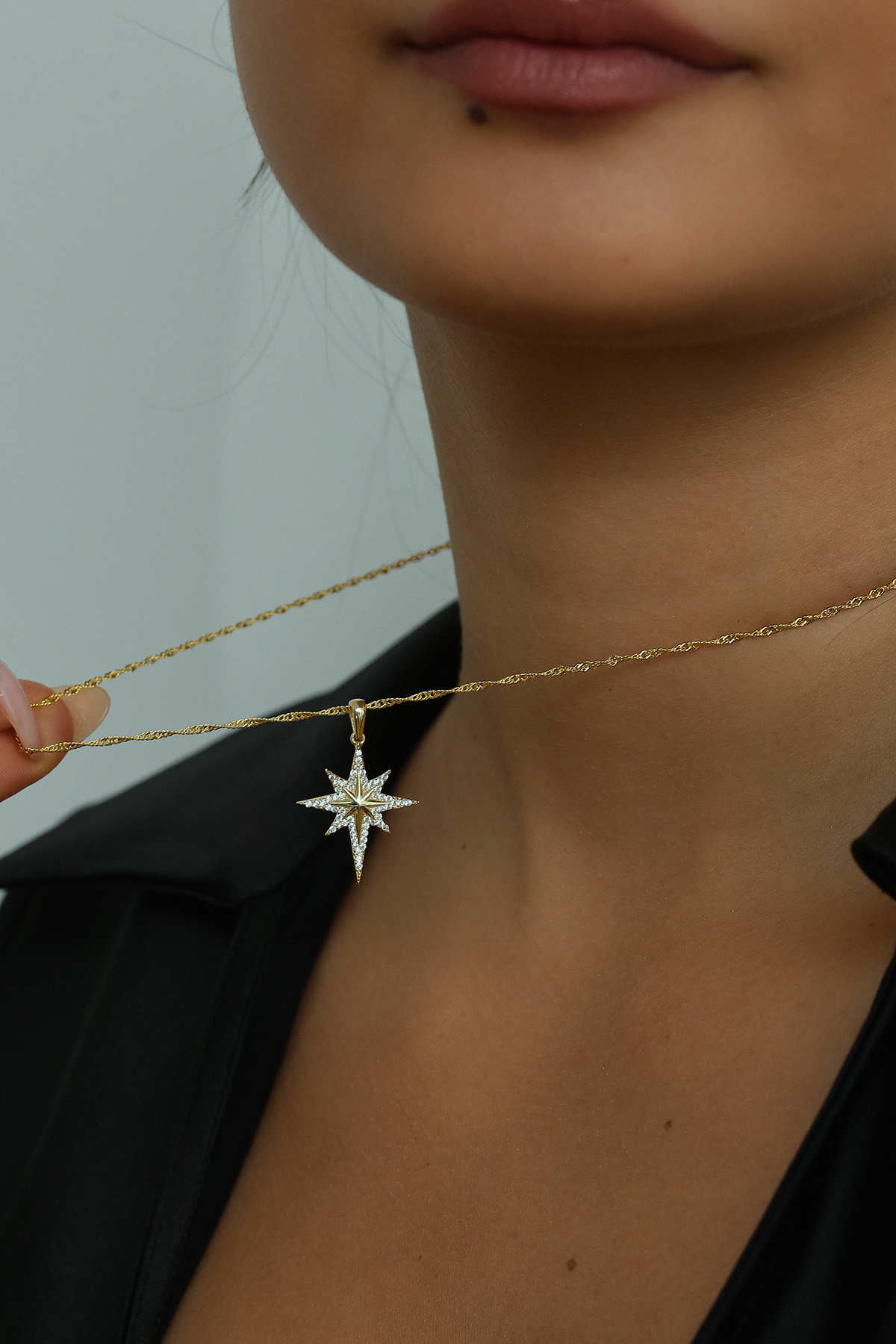 Gümüş Vadisi Kadın 925 Ayar Gümüş Altın Kaplama Zirkon Taşlı Kuzey Yıldızı Kolye -GV8526