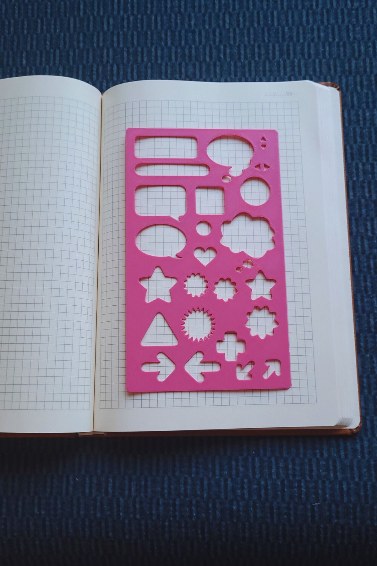 Karmelom Studio-Bullet Journal Template Ruler - Model Images 2