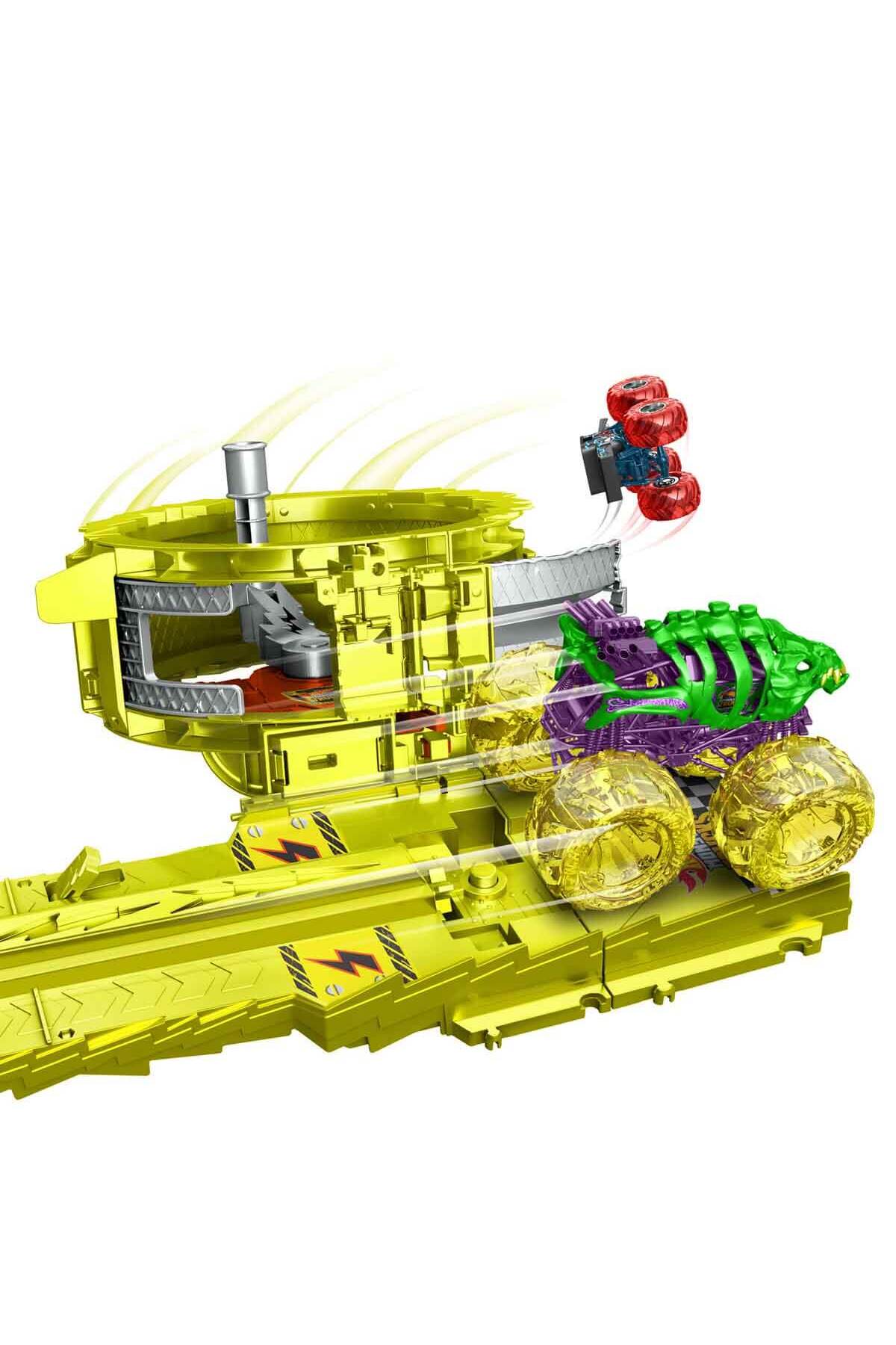 HOT WHEELS Monster Trucks Power Smashers Oyun Seti, 1:64 ölçekli Bone Shaker, 2 ezilmiş araba HXT05 fotoğrafı 3 (önizleme)