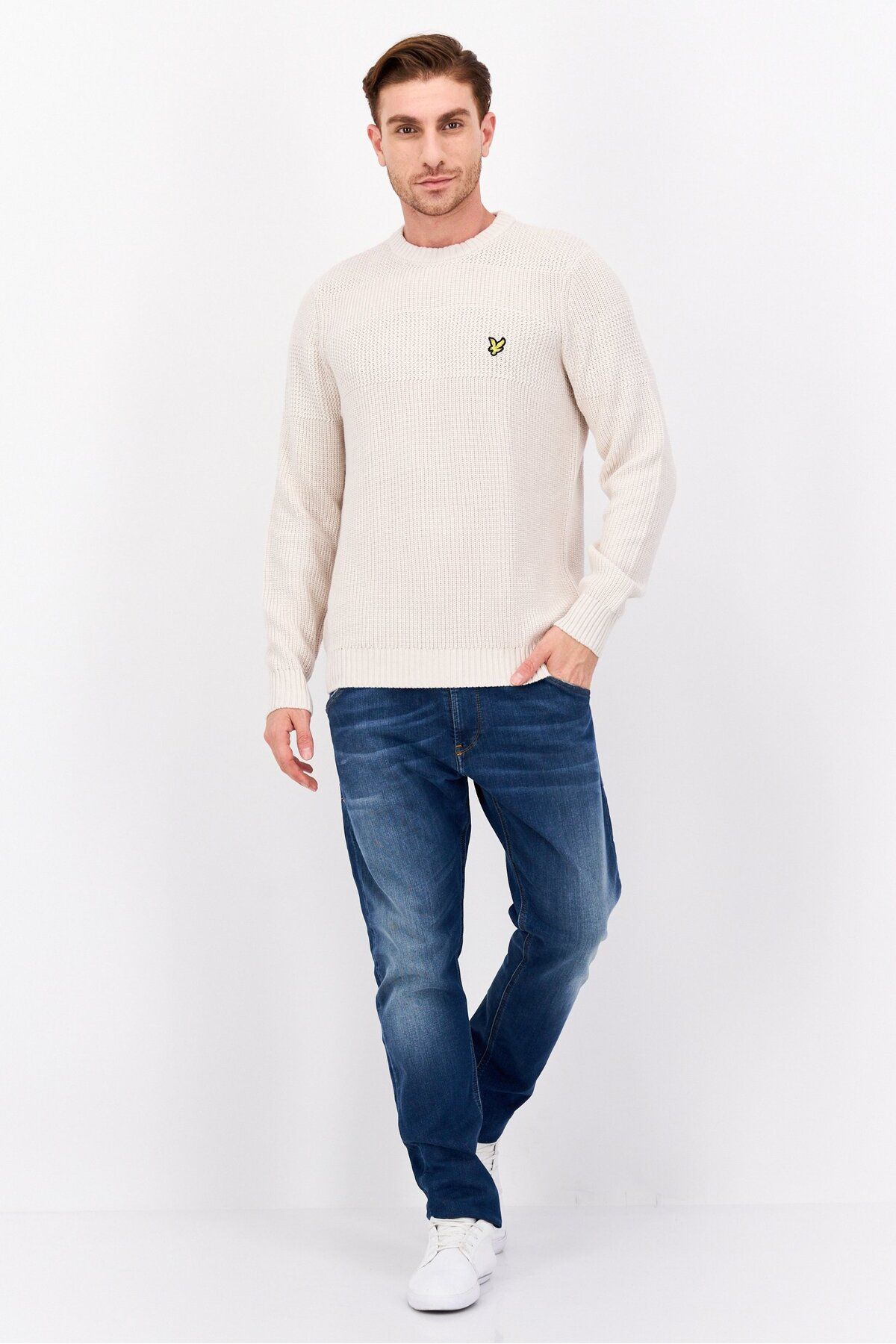 Lyle & Scott-Men Crew Neck Embroidered Logo Sweater, Off White 4