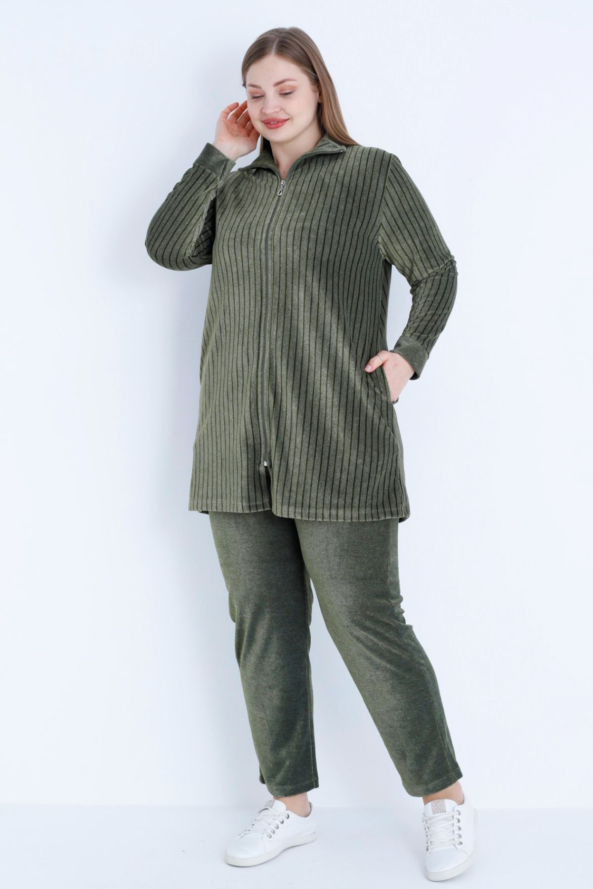 İntensive Set De Top Din Bumbac, Cu Mâneci Lungi, Cu Fermoar, Cu Buzunare, Cu Model De Dungi De Mărime Mare Femeie - 4XL
