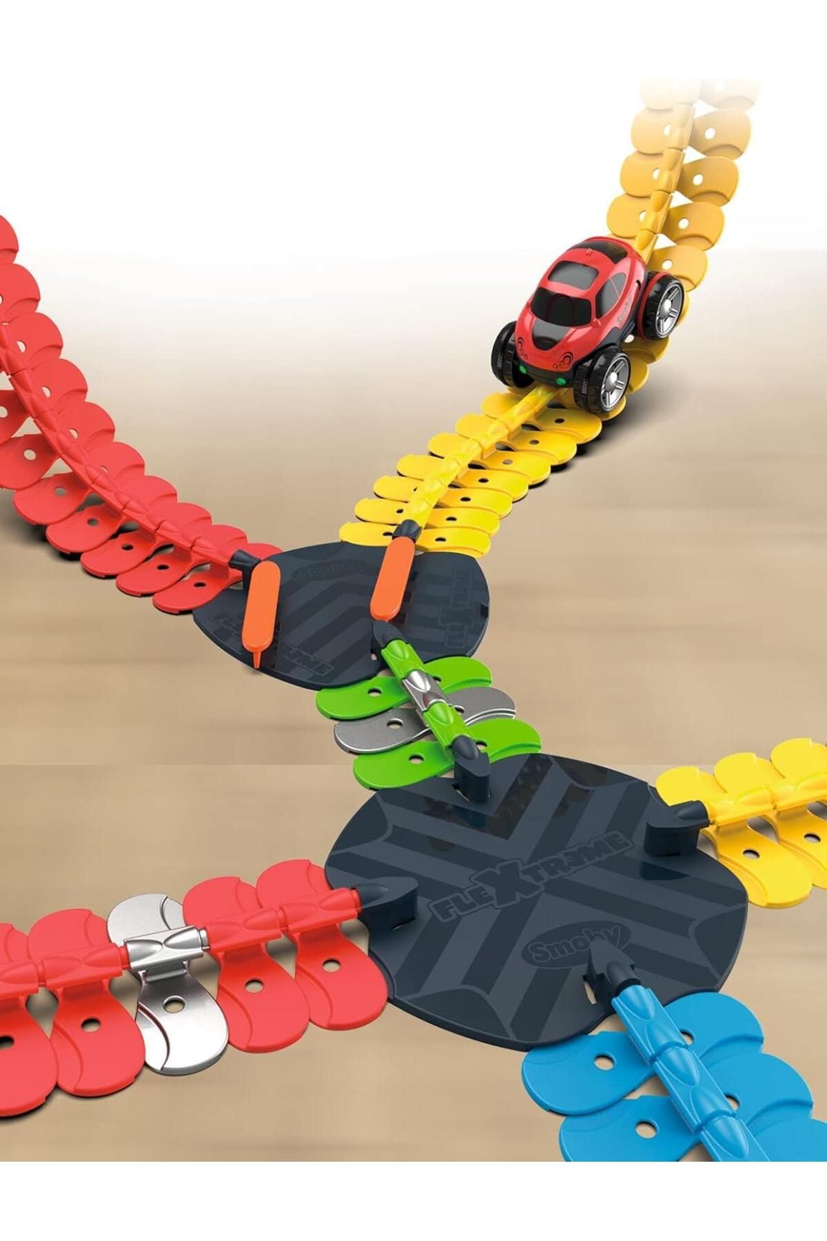 Smoby-, 180911, Flextreme Multi-Race Set Intersection Joint, Connect with Other Sets, 4 Prong, Full 3