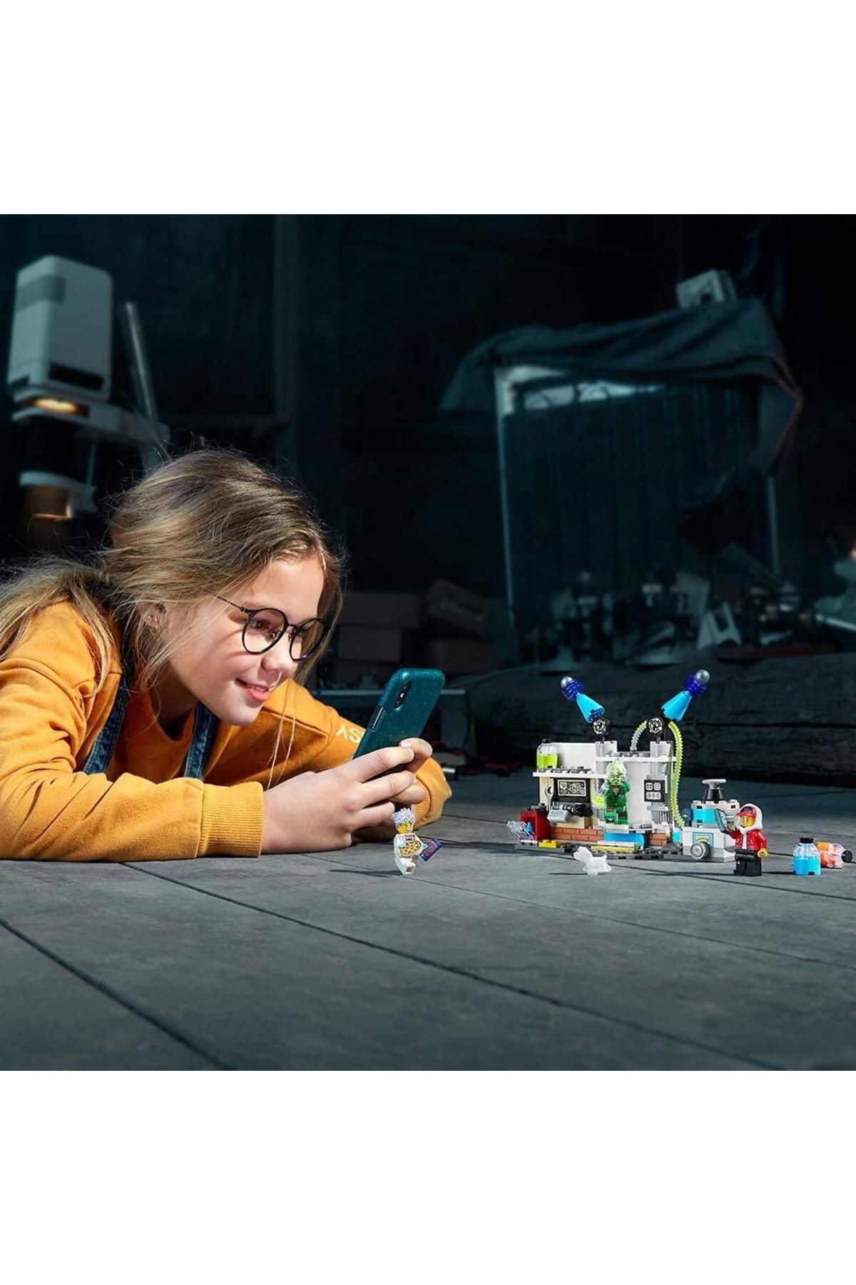 LEGO-Ghost Lab of Hidden Side J.B. 70418 6