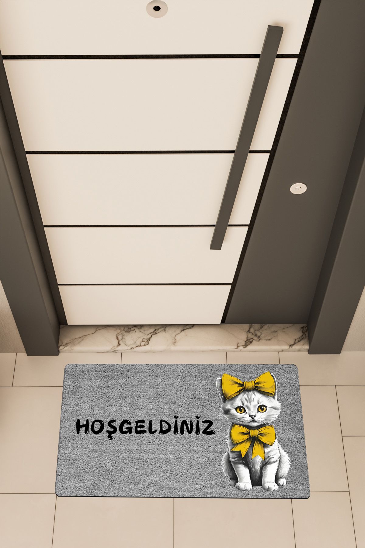 Dormot Home Yüksek Kaliteli Dijital Baskı Gri, Sarı Fiyonklu Kedi temalı Kapı Önü Paspası