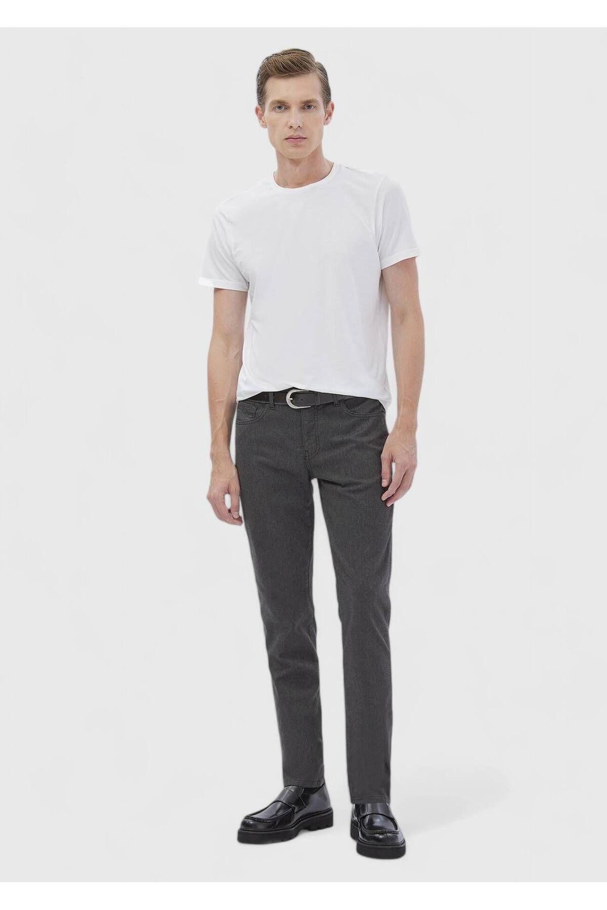 complete the look image