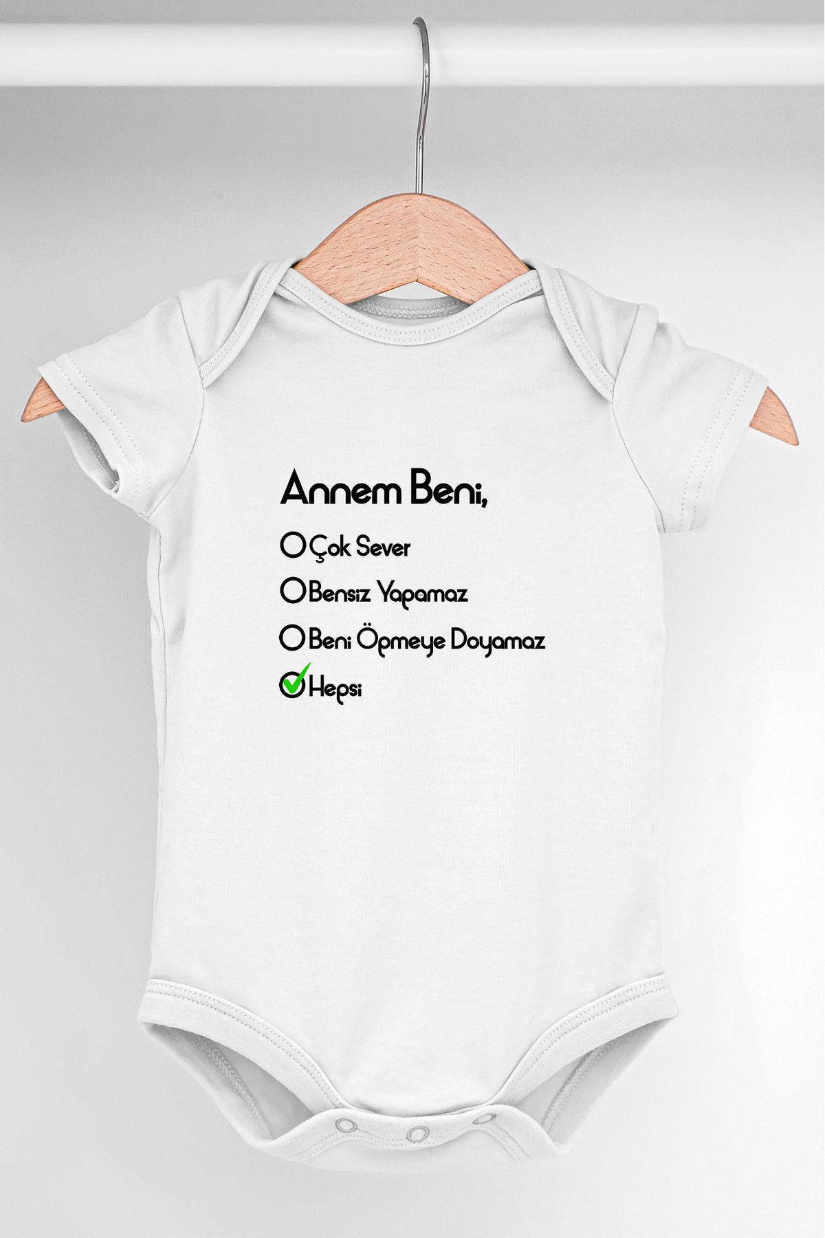 Gleamy Bebek Body Unisex Annem Beni Çok Sever Desen %100 Pamuk Nefes Alabilen Kumaş