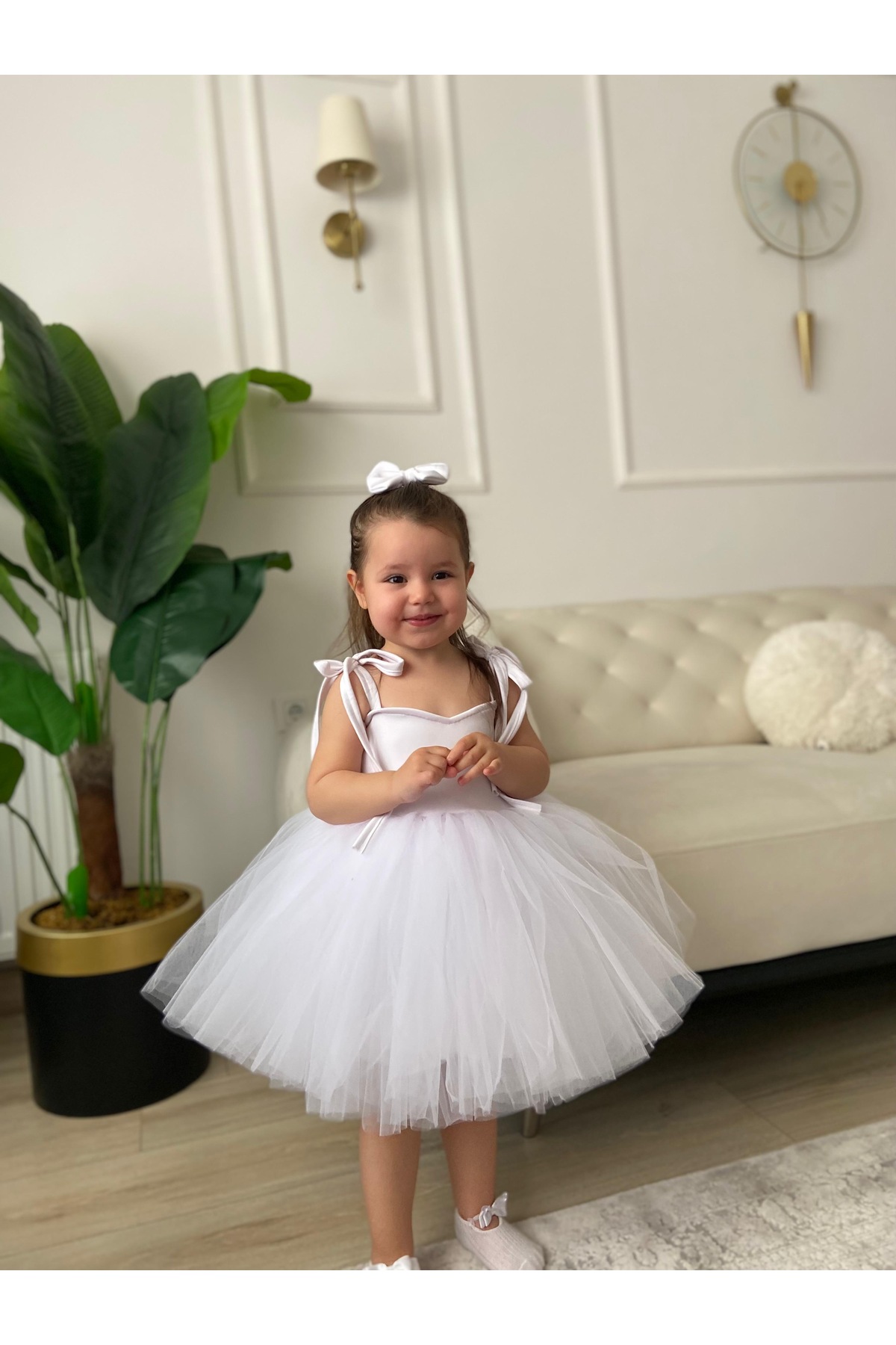 Tinypeople Kız çocuk beyaz tütü doğum günü elbisesi fiyonk tokalı veyahut kabarık elbise