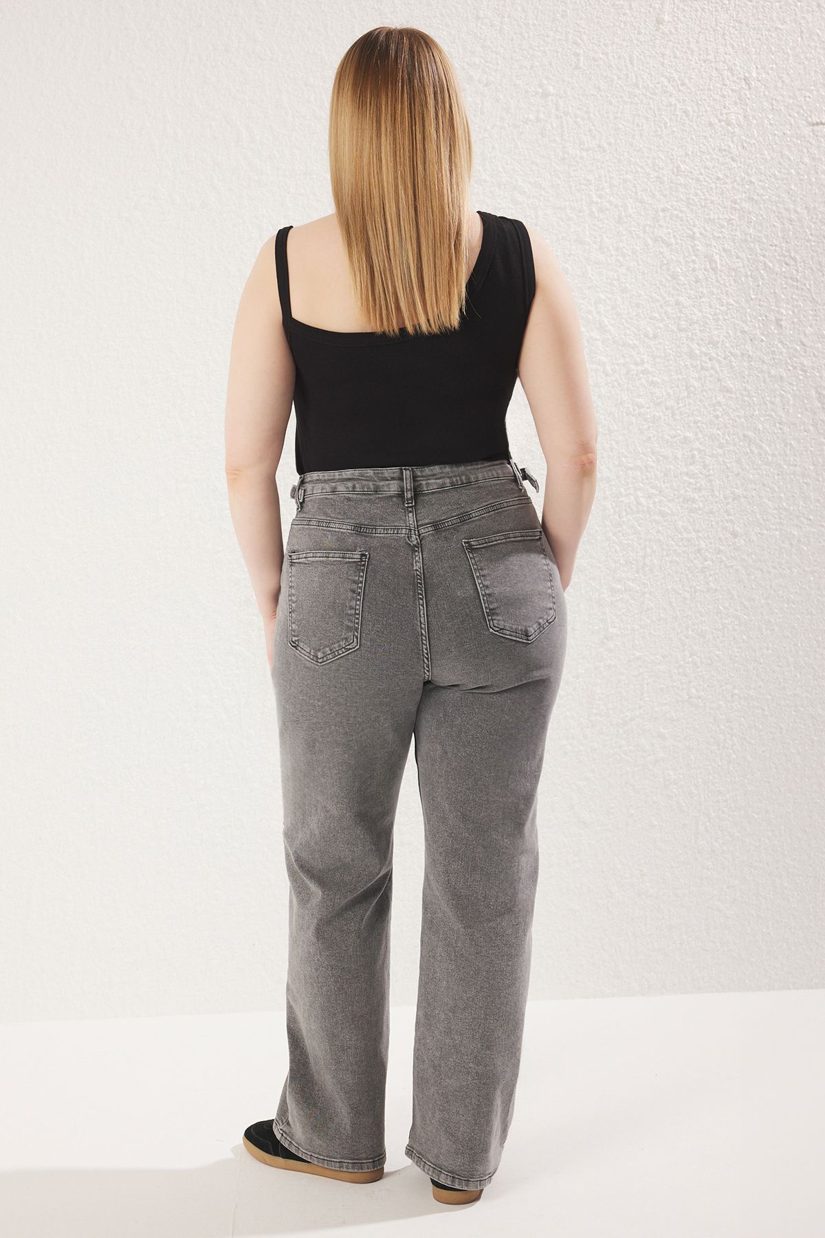 Trendyol Curve-Šedé vysoký pas nastavitelný Straight Fit Džíny velké velikosti Tbbss25Cj00010 5