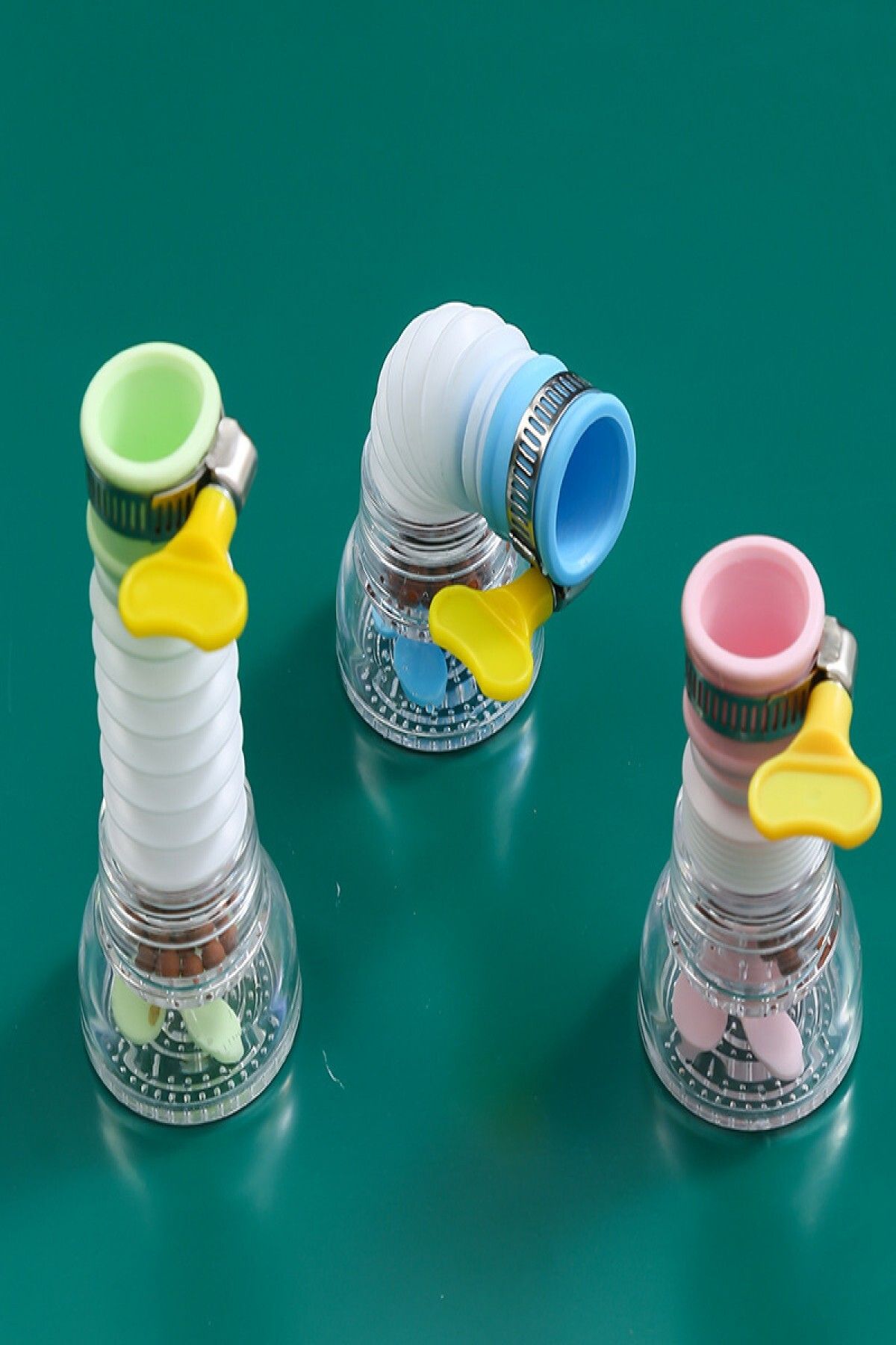 Magic Leverage-Sink Cleaning Facilitating 360 °   Rotatable Tap Head 4