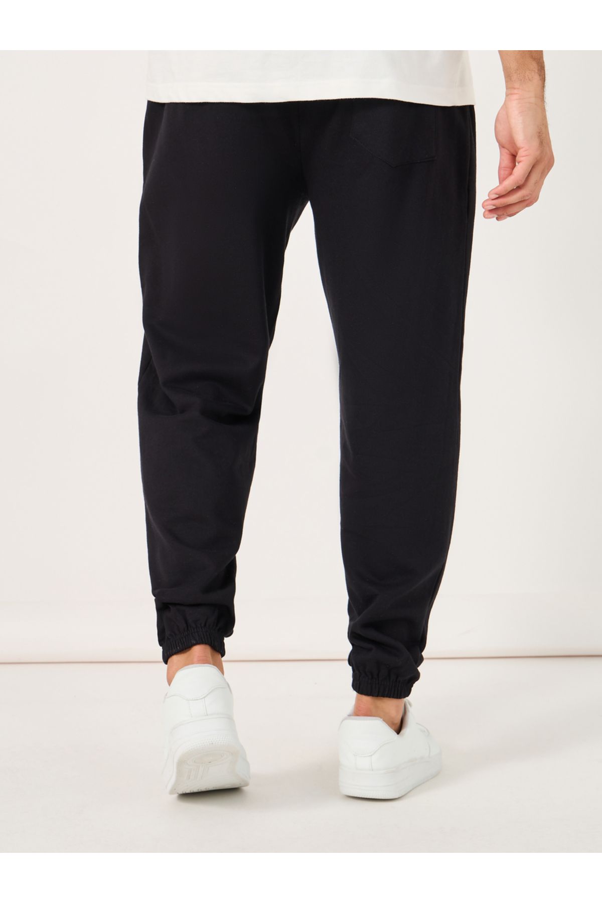 Styli-Stranger Things Character Graphic Print Oversized Joggers 4