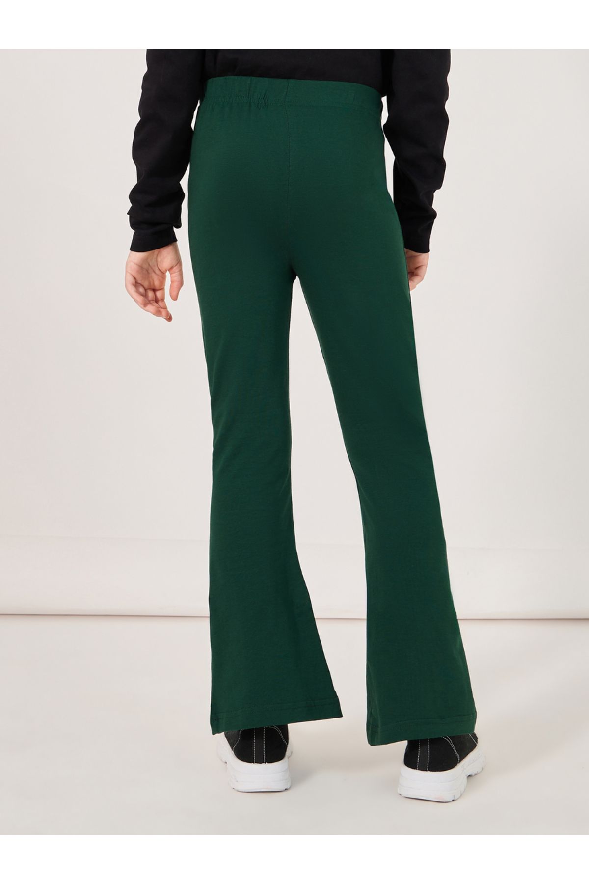 Styli-Front Split Detail Solid Leggings 4