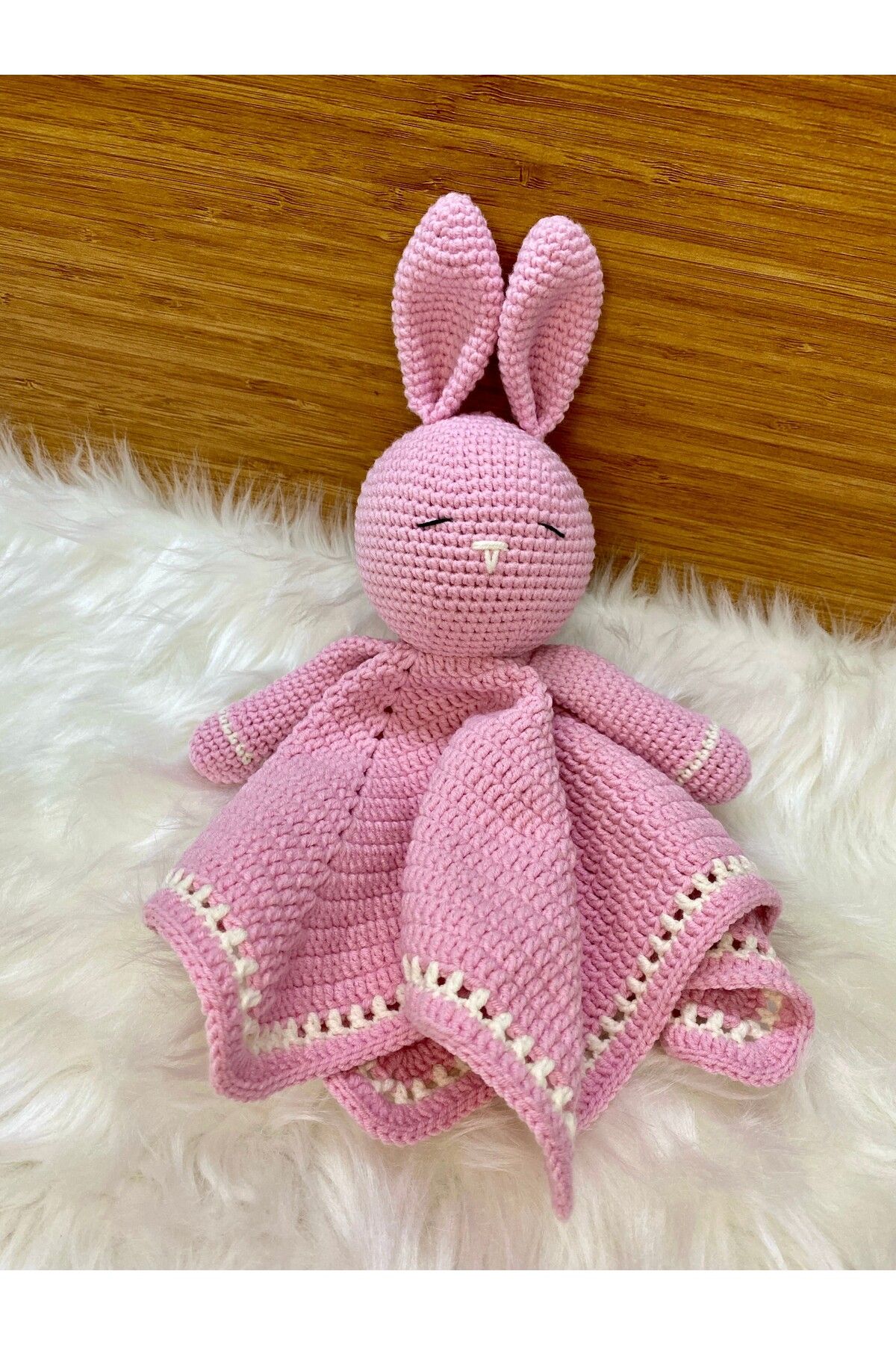 Handmade amigurumi tavşan uyku arkadaşı