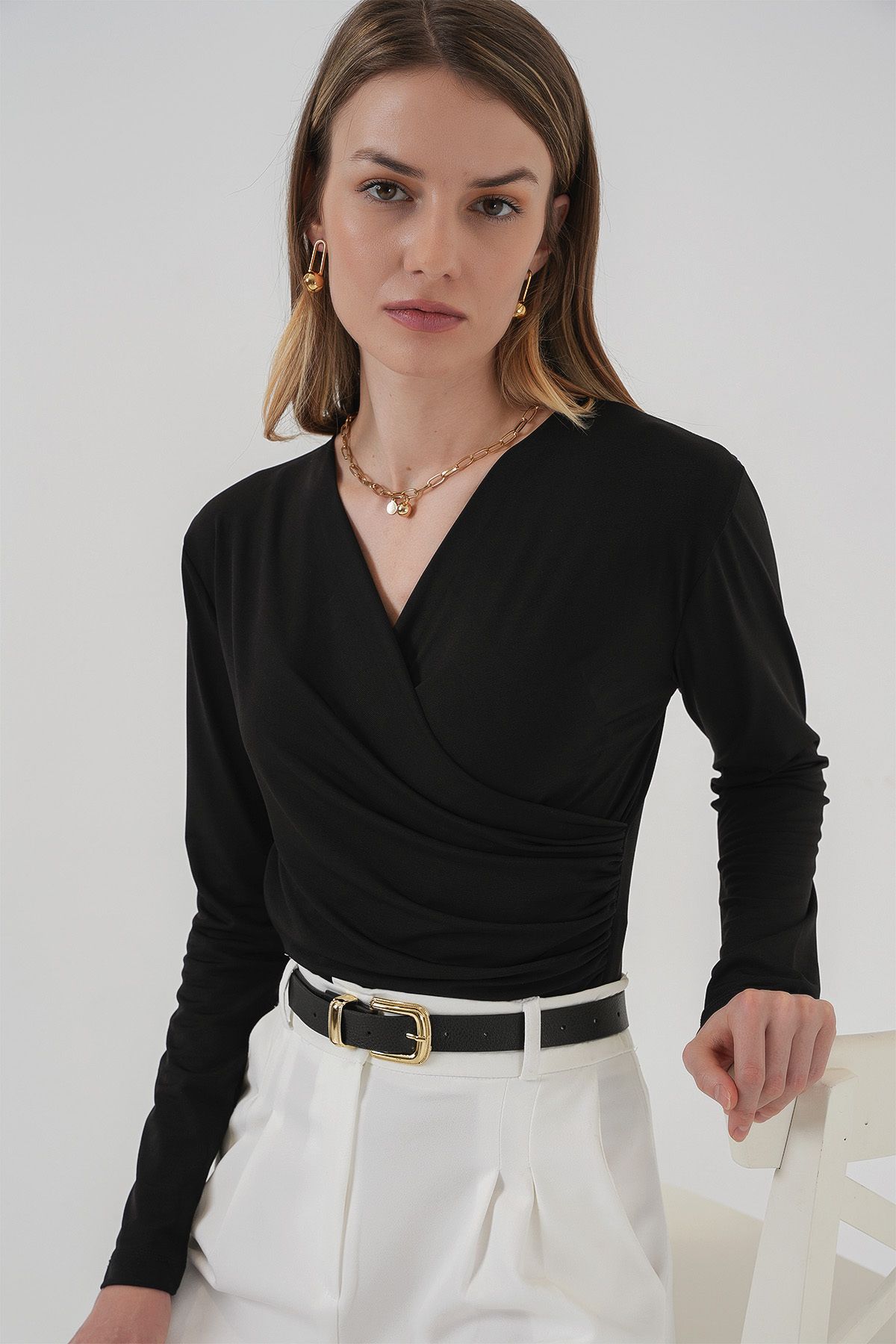 Bigdart-939 Bluză Sandy cu guler înfășurat - neagră 4