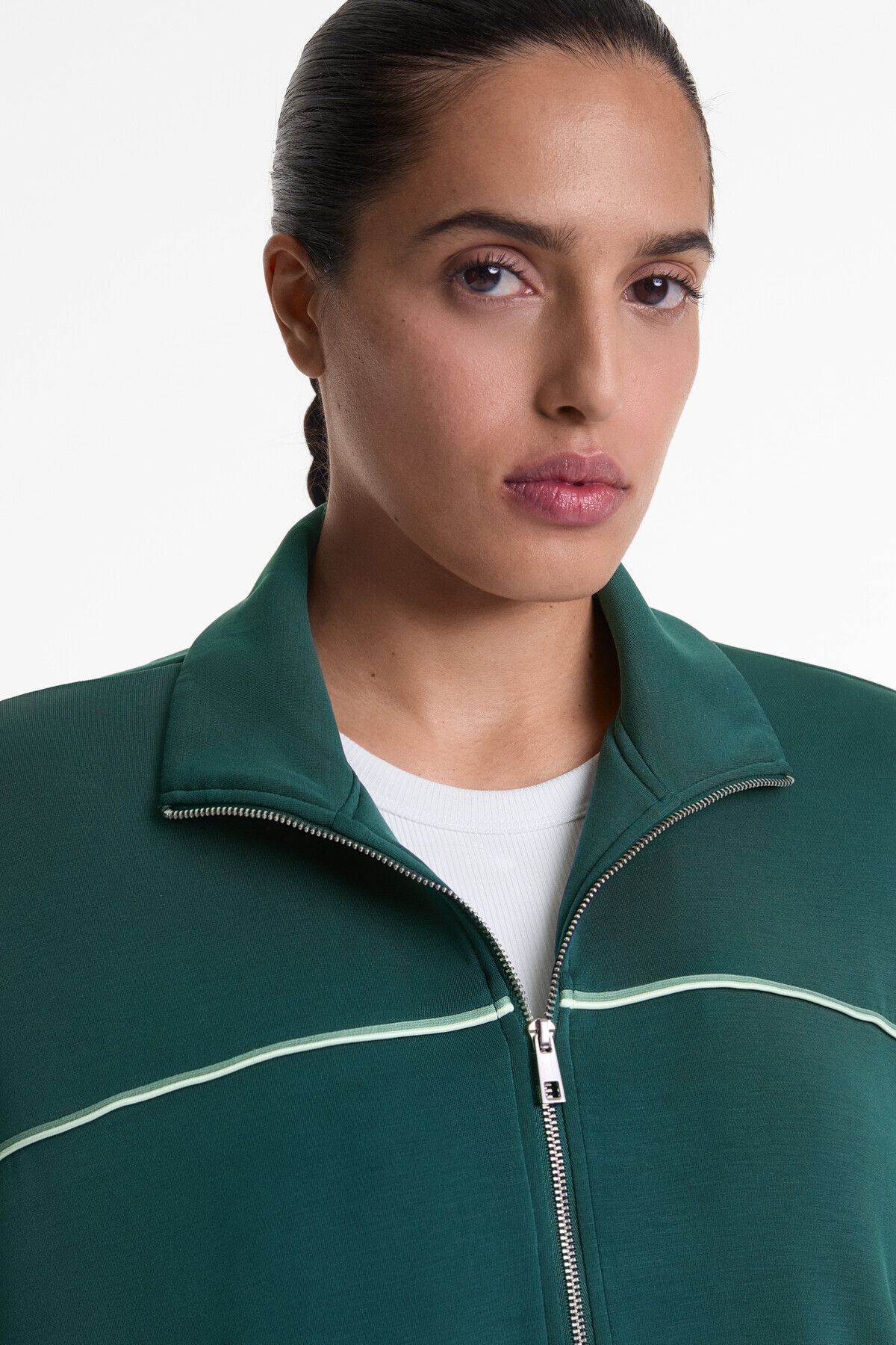 Oysho-Piping jacket with soft-touch modal and buttons 3