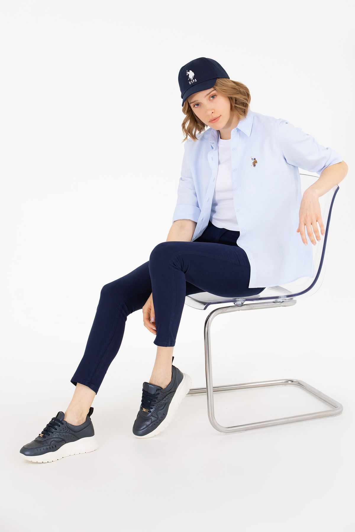 U.S. Polo Assn.-قميص نسائي أساسي أزرق فاتح بأكمام طويلة 50262888 -VR003 4
