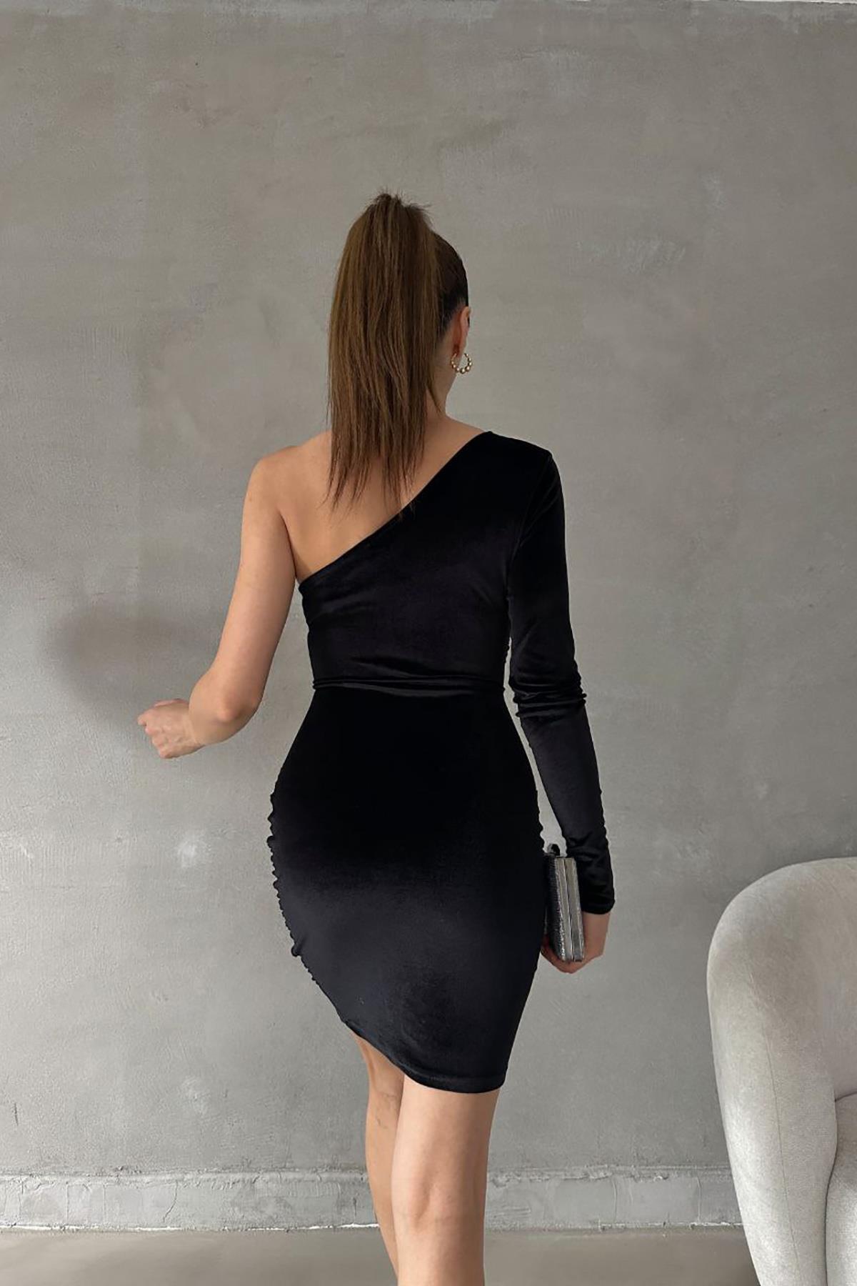 Deafox-Schwarzes Kleid aus Samt mit Raffung und einzelnen Ärmeln 5