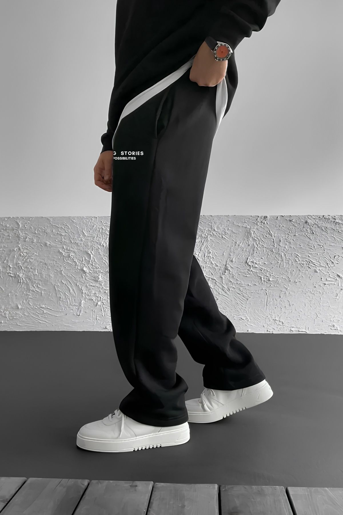 THE RULE-Baggy Cut Black Sweatpants - 3 Thread Tr0499 2