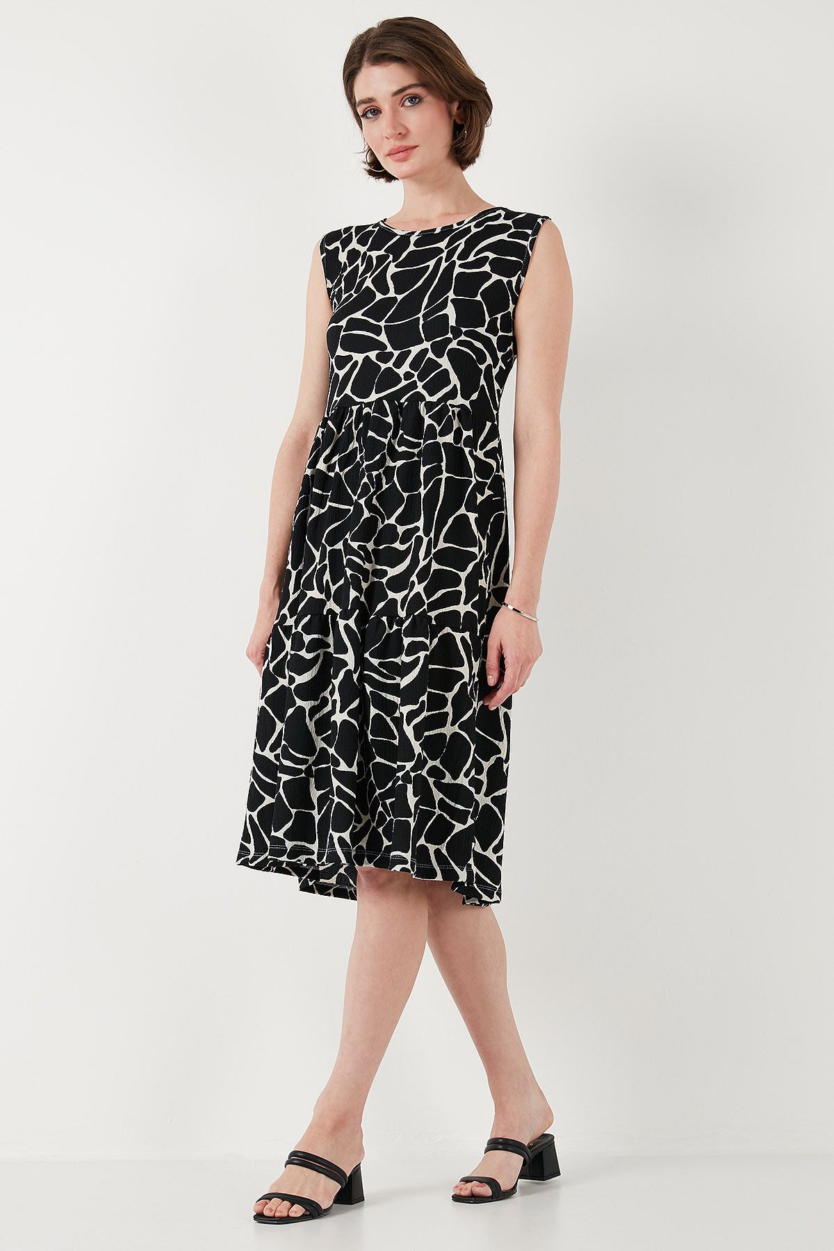 Lela-Sleeveless Print Midi Dress - Dress 5869007 5