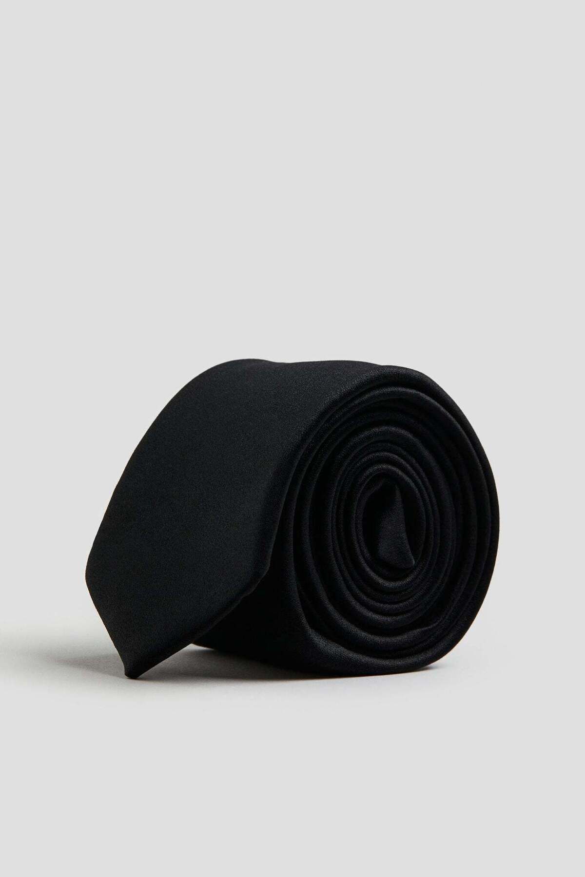 H&M-Tie Papyon 2