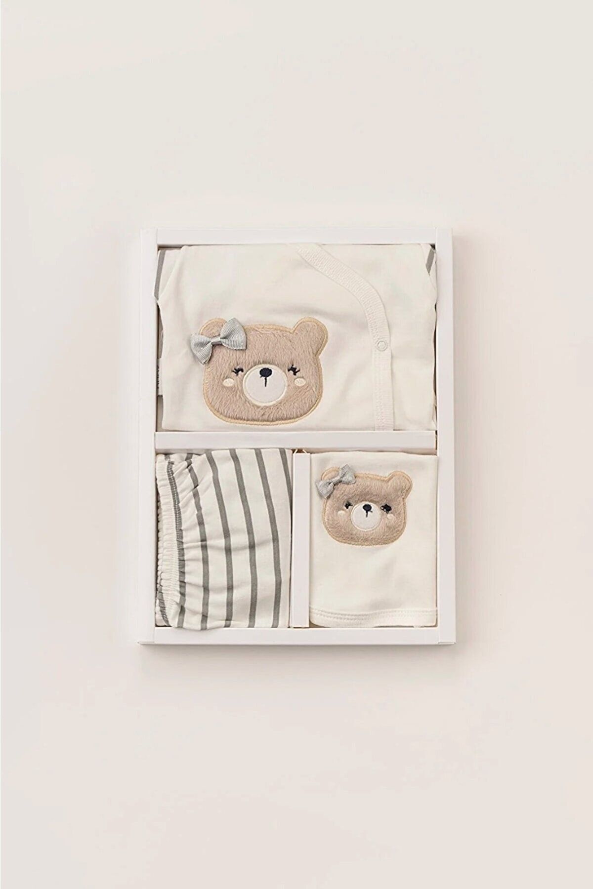 nevrankids Kız Bebek 3'lü Doğum Seti ( Battaniye-hastane Çıkış Set- Zıbın Seti) fotoğrafı 4 (önizleme)