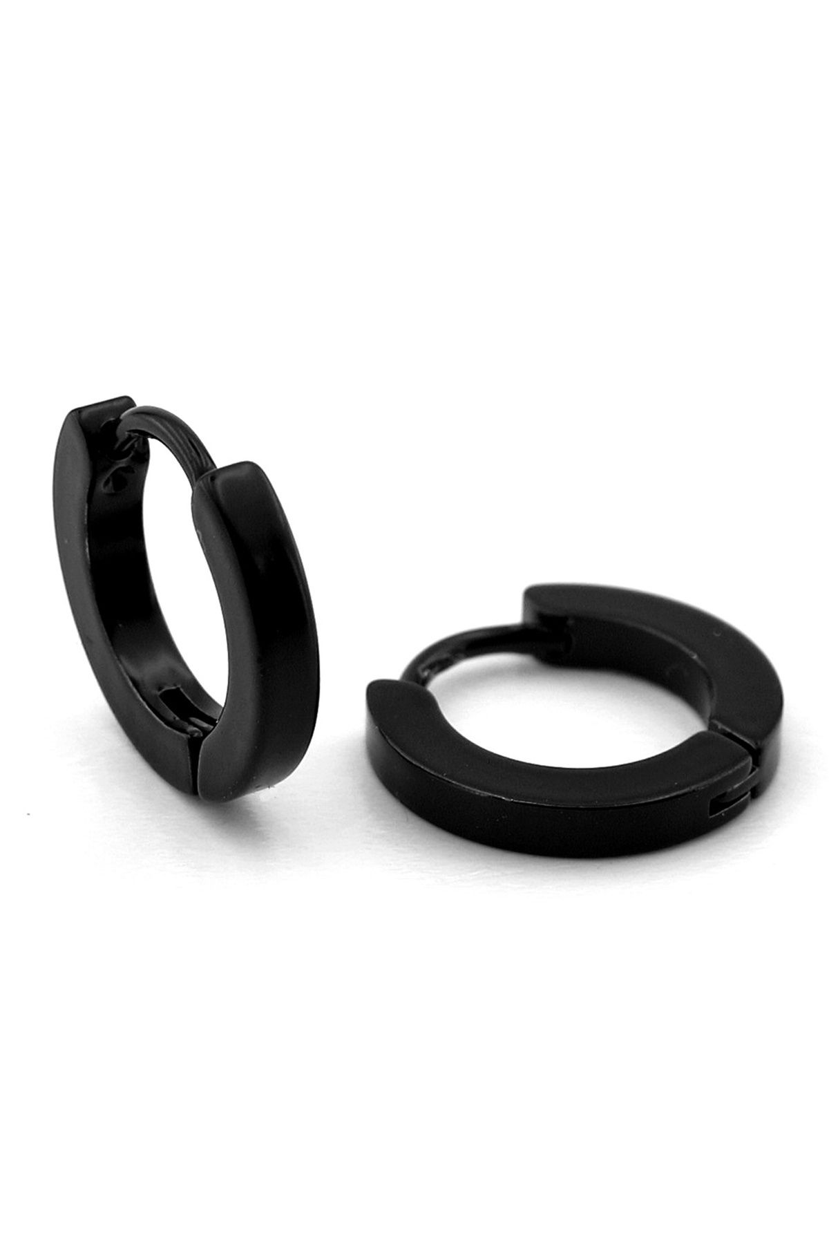 Solfera-Fine Black Color Stainless Steel 2.4mm Thickness Hoop Unisex Earrings 2