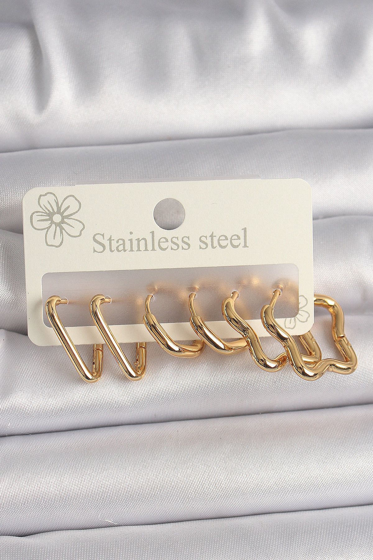 New Things 316L Çelik Gold Renk Çoklu Kalp Yıldız Model Kadın Küpe Seti