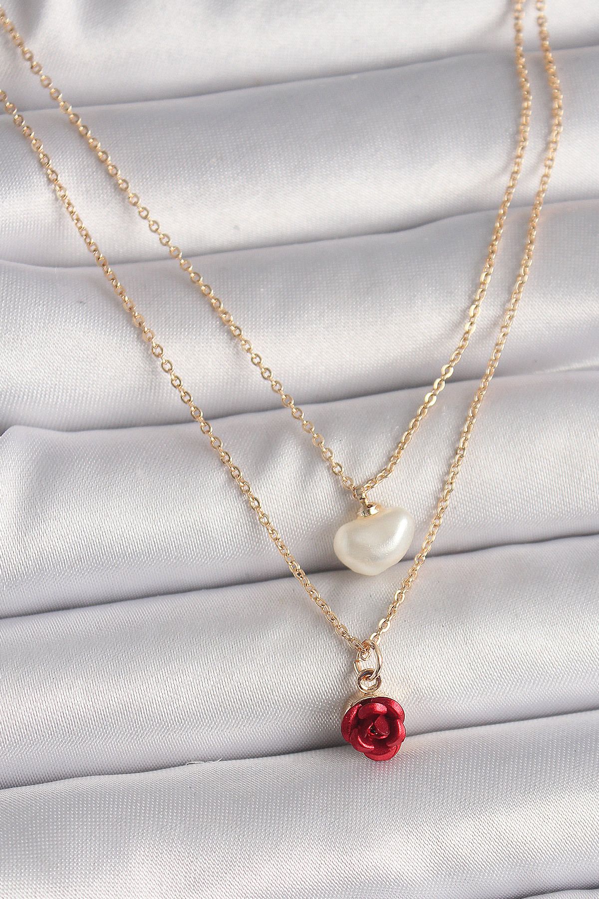 MMB Boutique Pirinç Gold Renk 2'Li Zincir Model Gül Figür İnci Detay Kadın Kolye