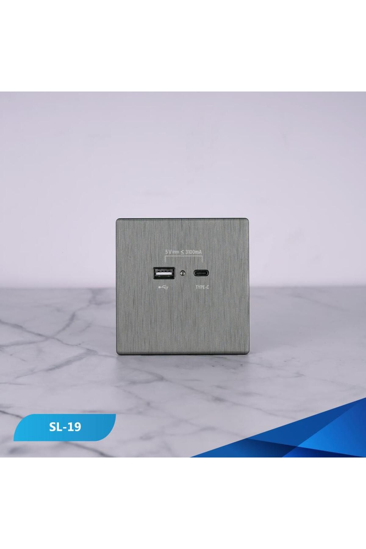 Btm-مقبس منفذ USB + TYP-C، بيانو خشبي 1