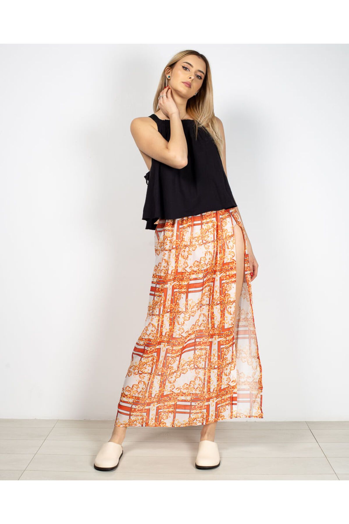 Miniprix-Wrap skirt with drawstring waist and print 22YEL04004 1