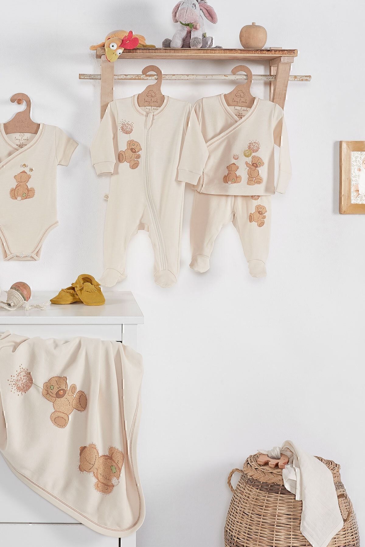 tinylamb Fluffy Bear Unisex 10 Parça %100 Pamuk Hastane Çıkışı Takımı Organik Pamuk Yenidoğan Set fotoğrafı 5 (önizleme)
