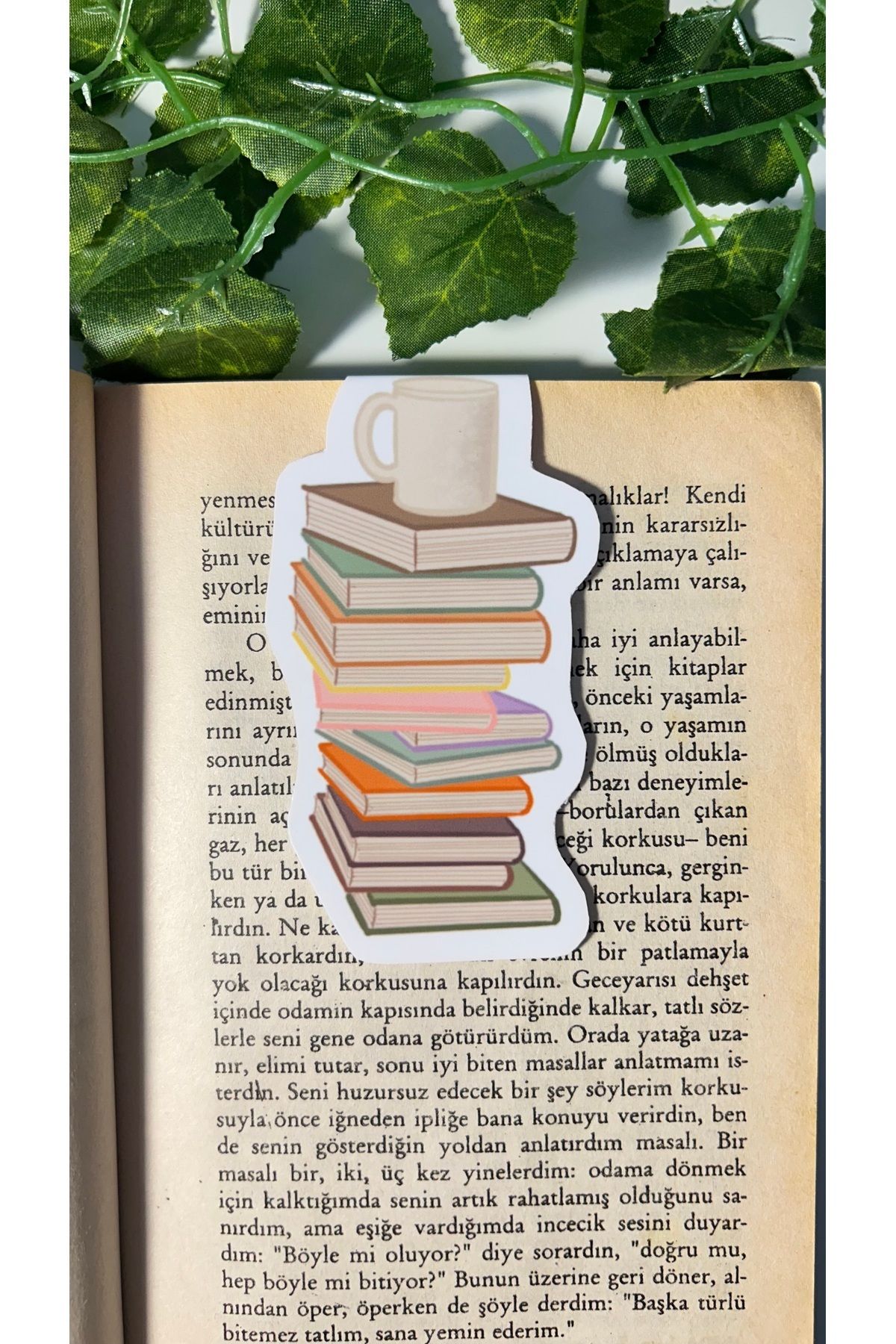 Handeto Kraft-Magnetic Bookmark with Bright and Hard Structure - Pvc Coated 1