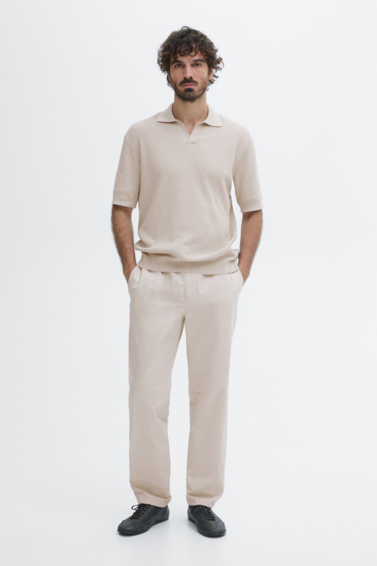 پلیور یقه پولو آستین کوتاه V-cut Massimo Dutti