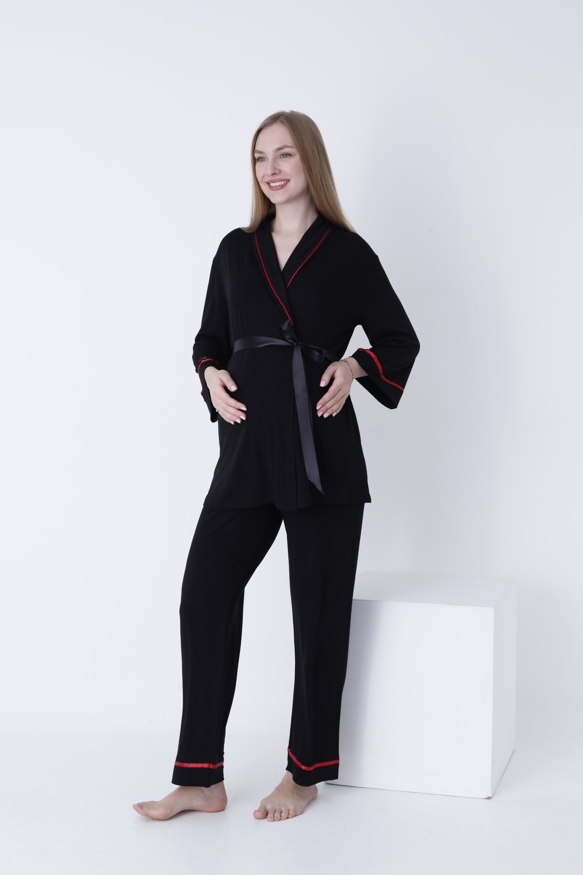 Miss Dünya Lissa-Pregnant and Maternity Pajamas Set with Front Tie and Large Stripe Collar 2