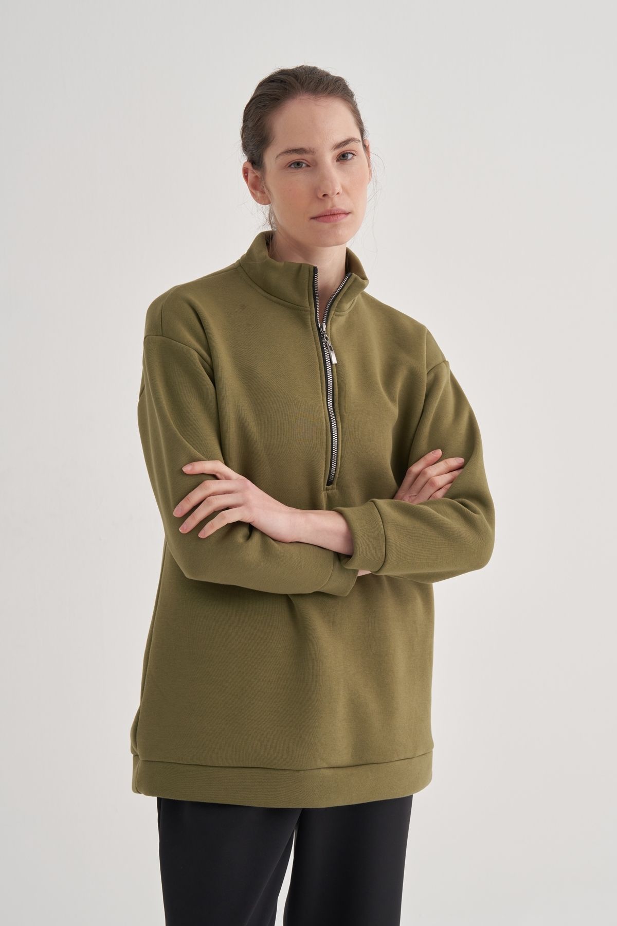 EBU Prive-Olive Green Women's Half Zipper Raised Sweatshirt 3